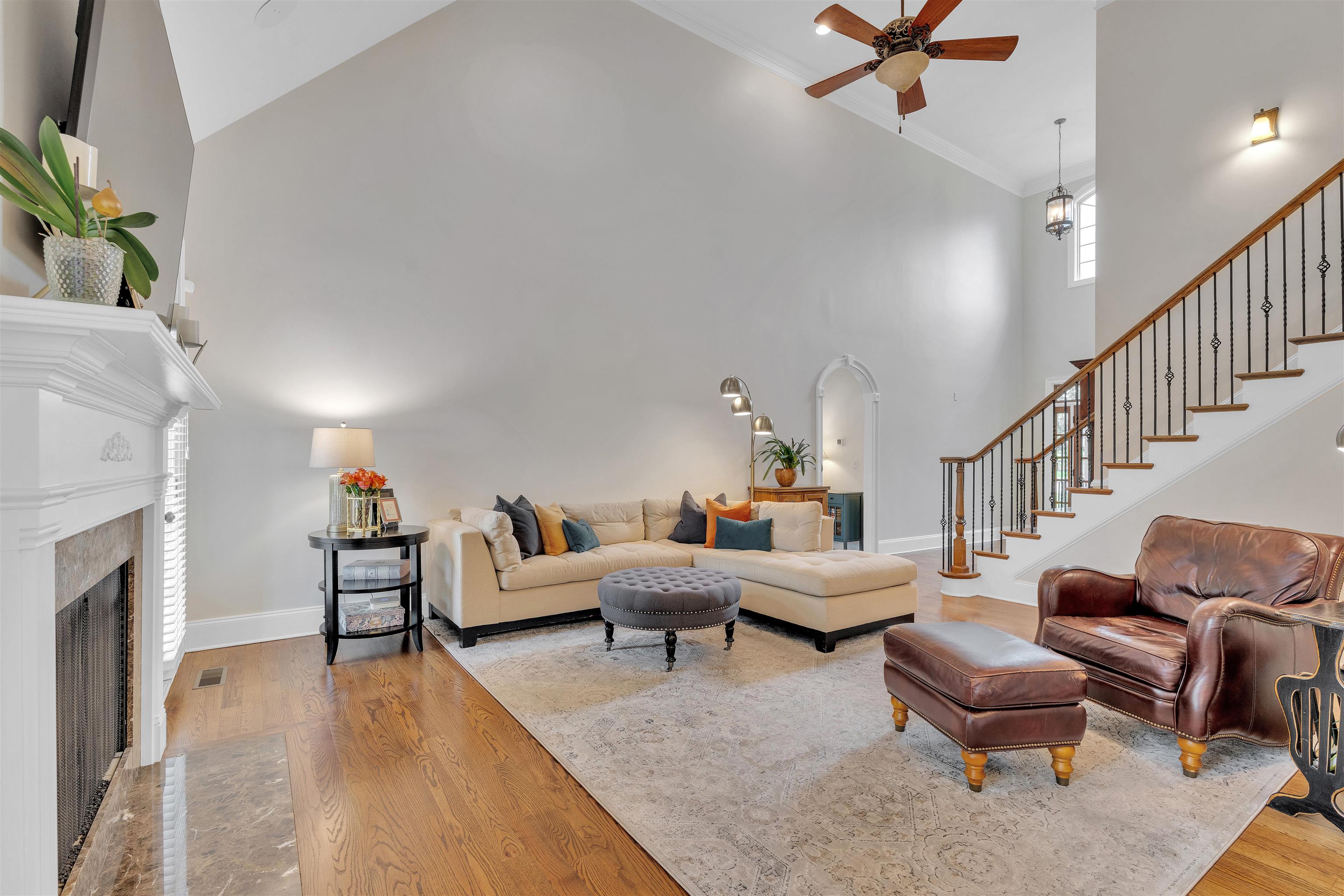 spartanburg, South Carolina, 29301, United States, 5 Bedrooms Bedrooms, ,4 BathroomsBathrooms,Residential,For Sale,1913401