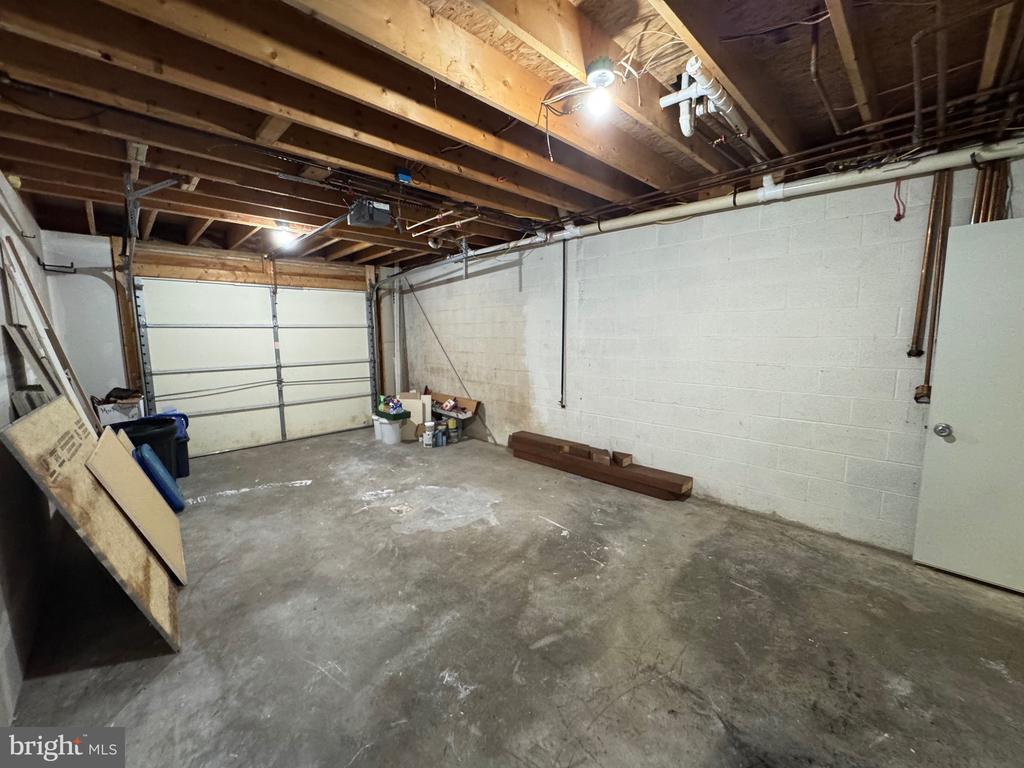 MATHIAS, West Virginia, 26812, United States, 3 Bedrooms Bedrooms, ,3 BathroomsBathrooms,Residential,For Sale,1898386