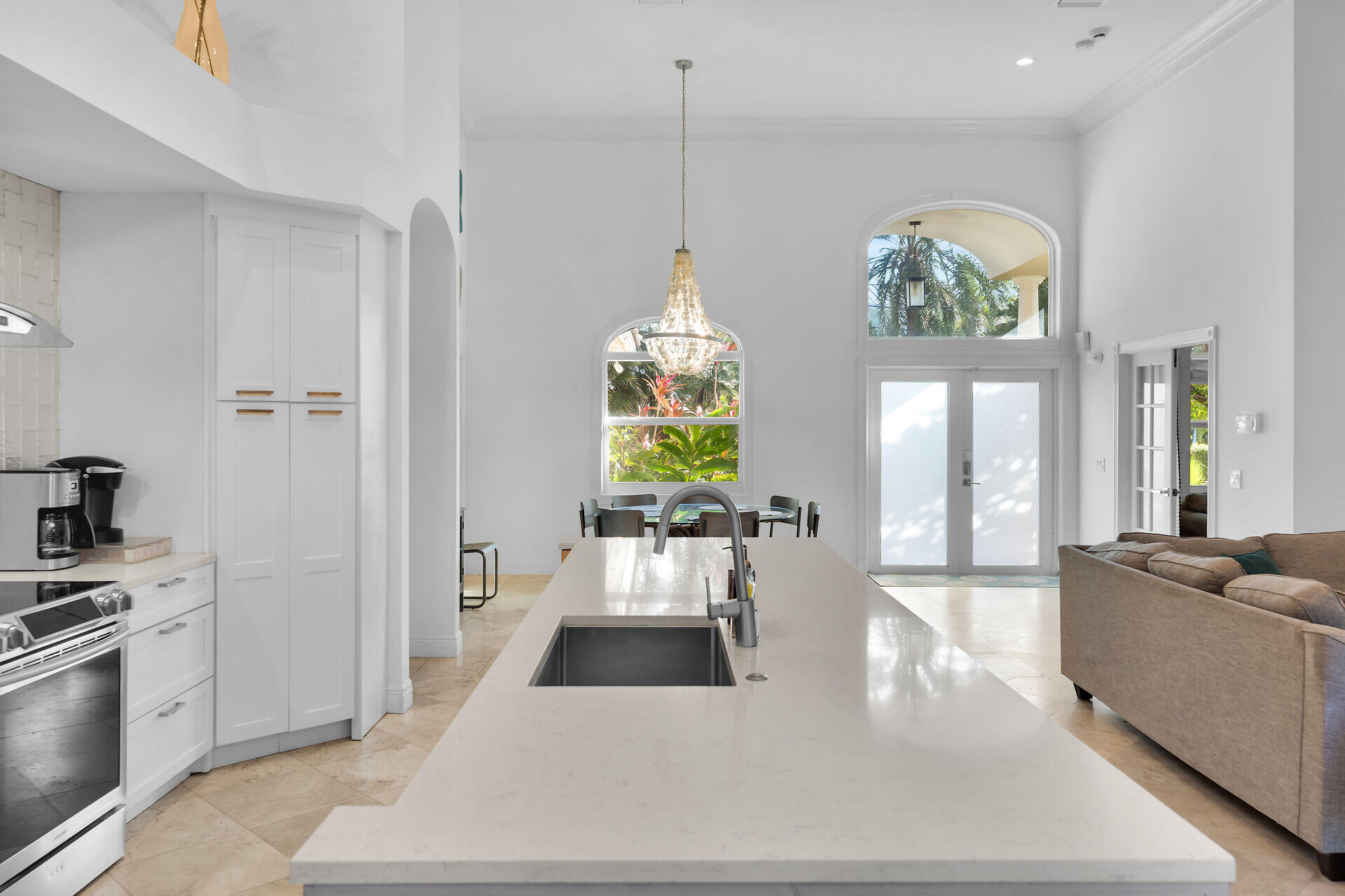 Key Colony, Florida, 33051, United States, 5 Bedrooms Bedrooms, ,3 BathroomsBathrooms,Residential,For Sale,2002039