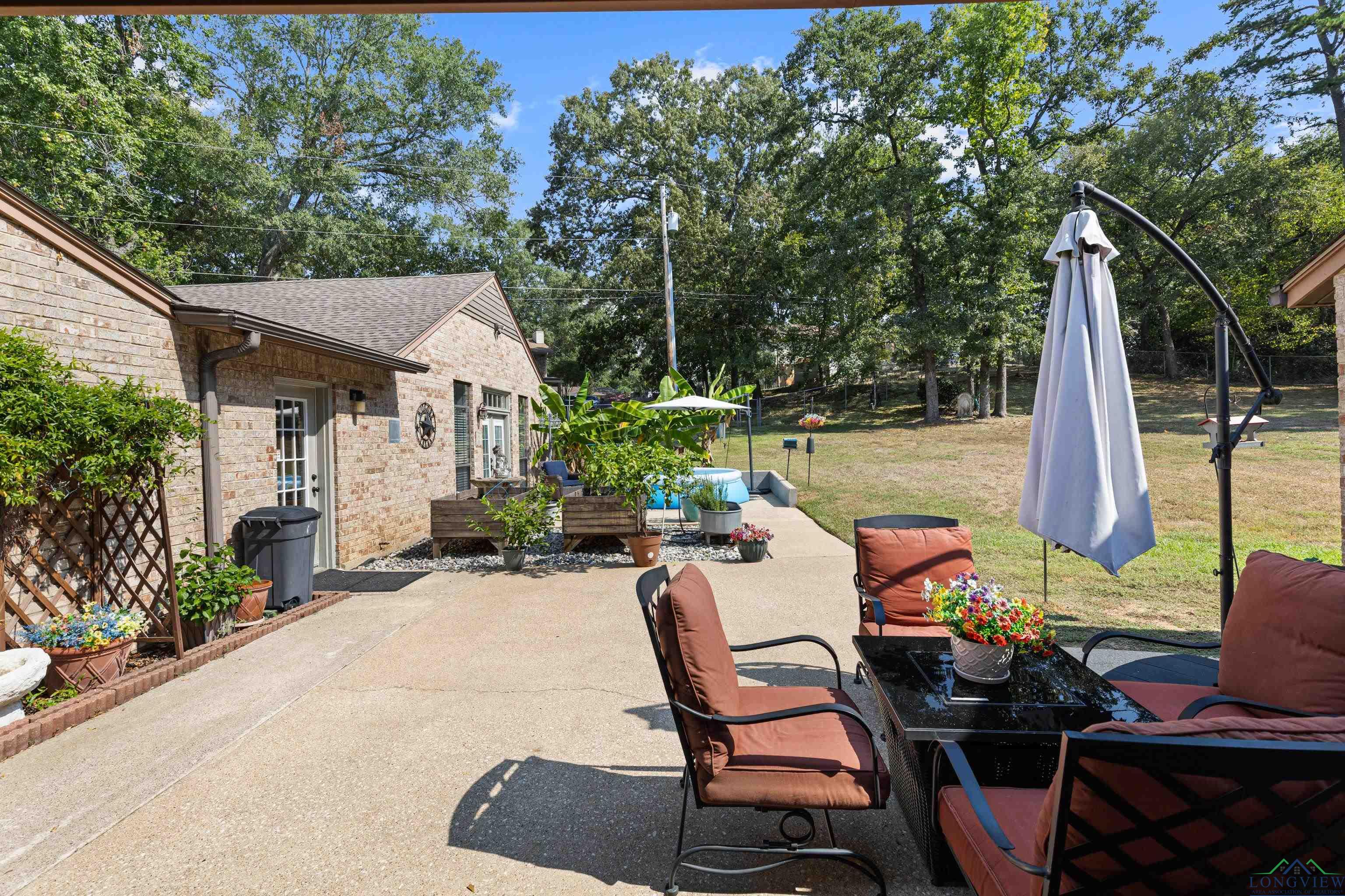 Kilgore, Texas, 75662, United States, 4 Bedrooms Bedrooms, ,3 BathroomsBathrooms,Residential,For Sale,1949860