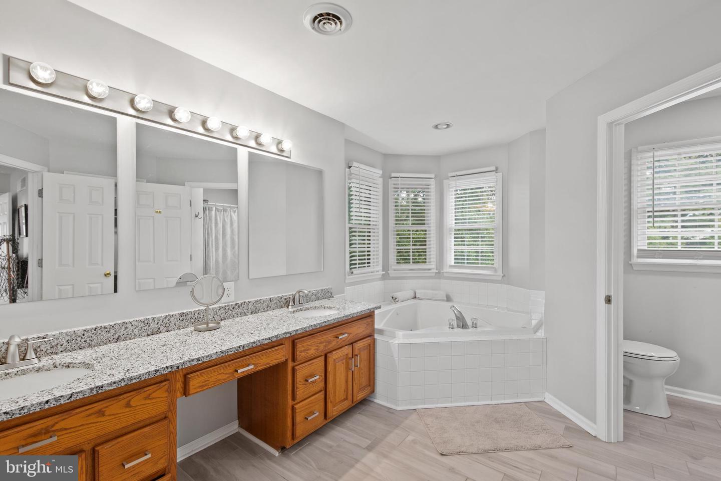 Dover, Delaware, 19904, United States, 4 Bedrooms Bedrooms, ,4 BathroomsBathrooms,Residential,For Sale,1938775