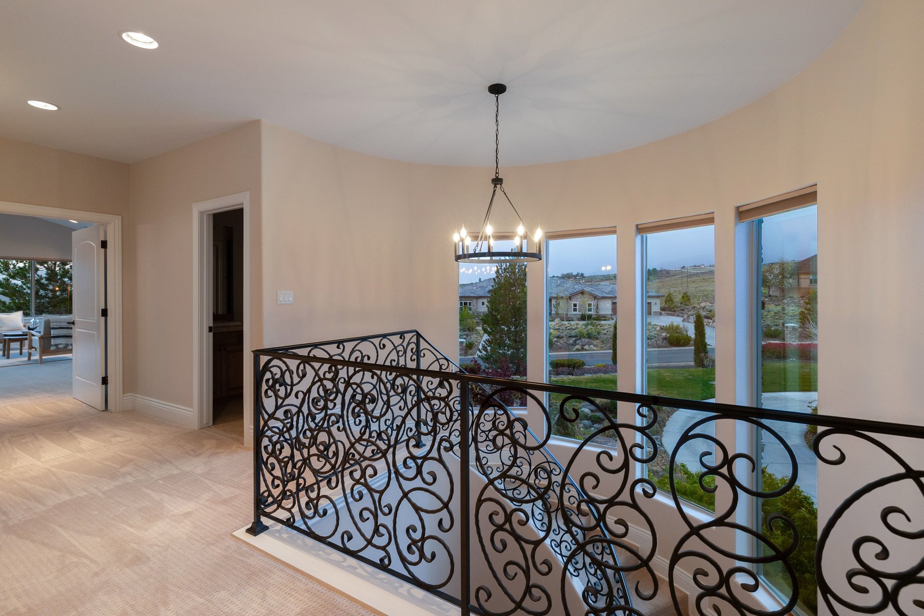  Private Mountain Estate with Elevated Views - 物件實景