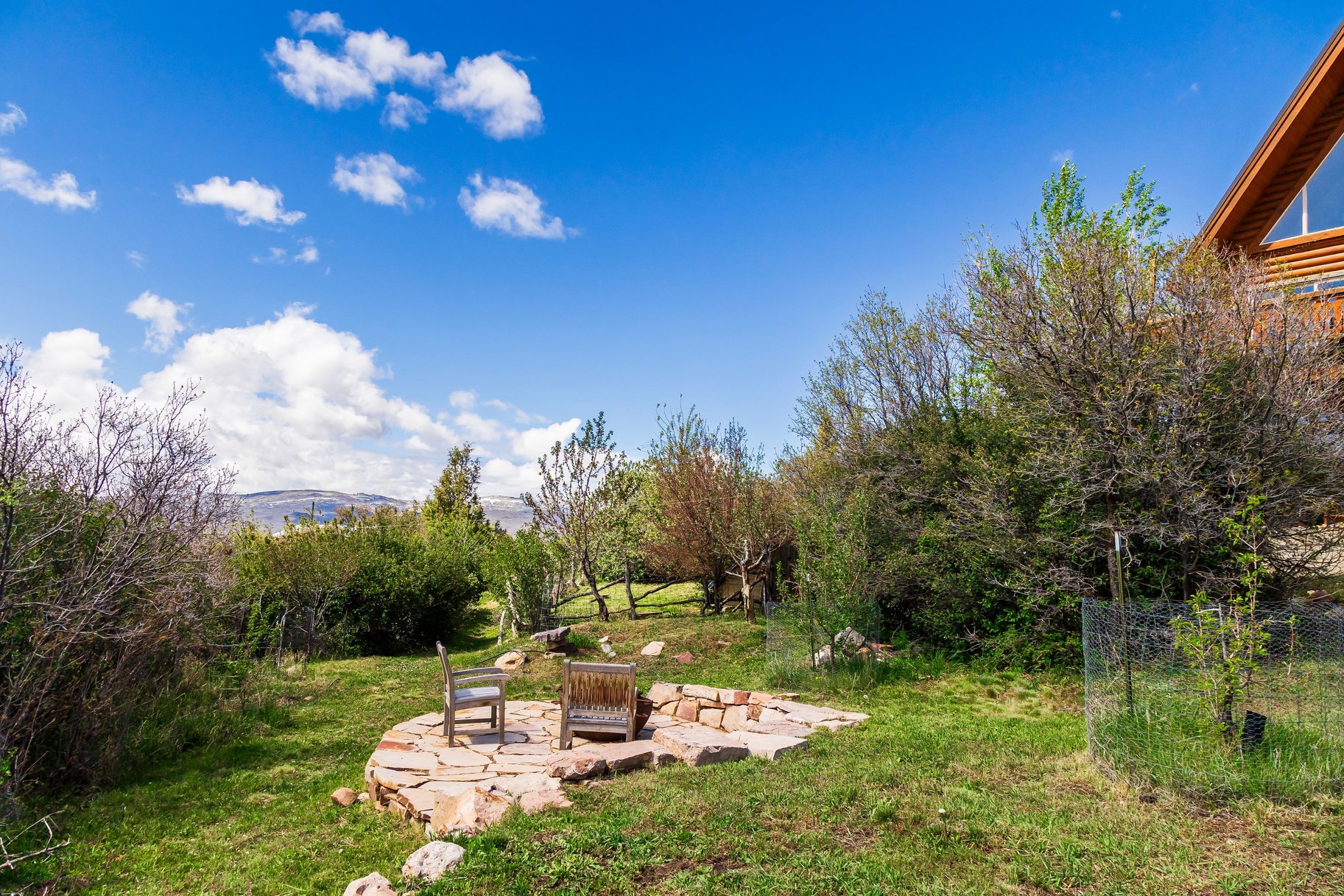  Coming soon Handcrafted Mountain Property on 5 Acres with Views - 物件實景