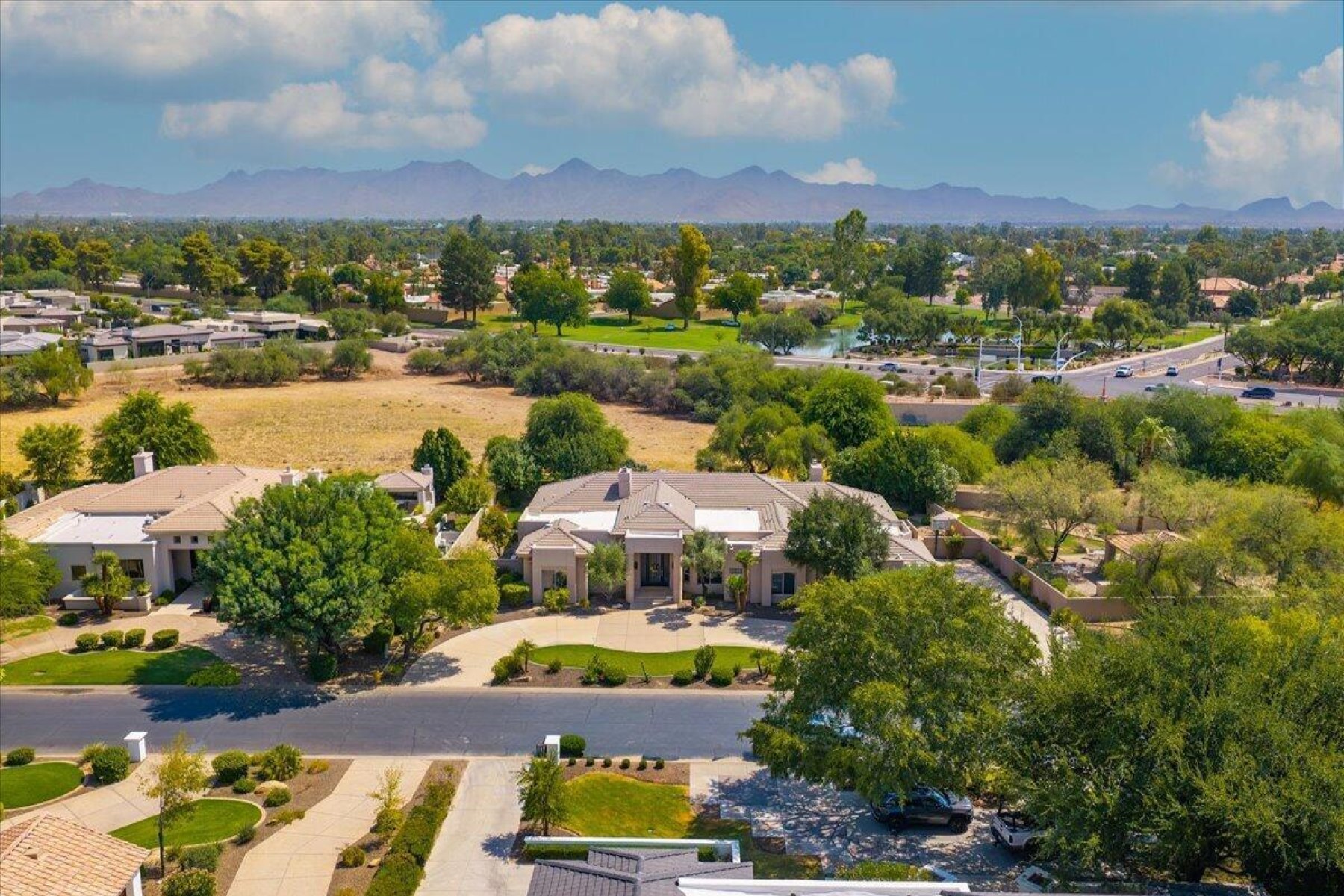  7124 E Foothill Drive  Paradise Valley, AZ - 物件實景