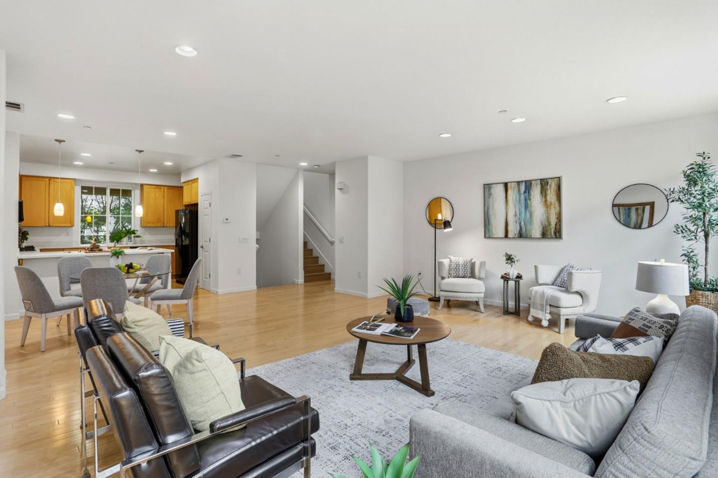 Milpitas, California, 95035, United States, 3 Bedrooms Bedrooms, ,3 BathroomsBathrooms,Residential,For Sale,1992897