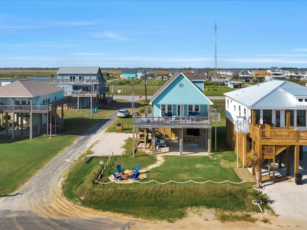 Gilchrist, Texas, 77617, United States, 3 Bedrooms Bedrooms, ,3 BathroomsBathrooms,Residential,For Sale,1978156