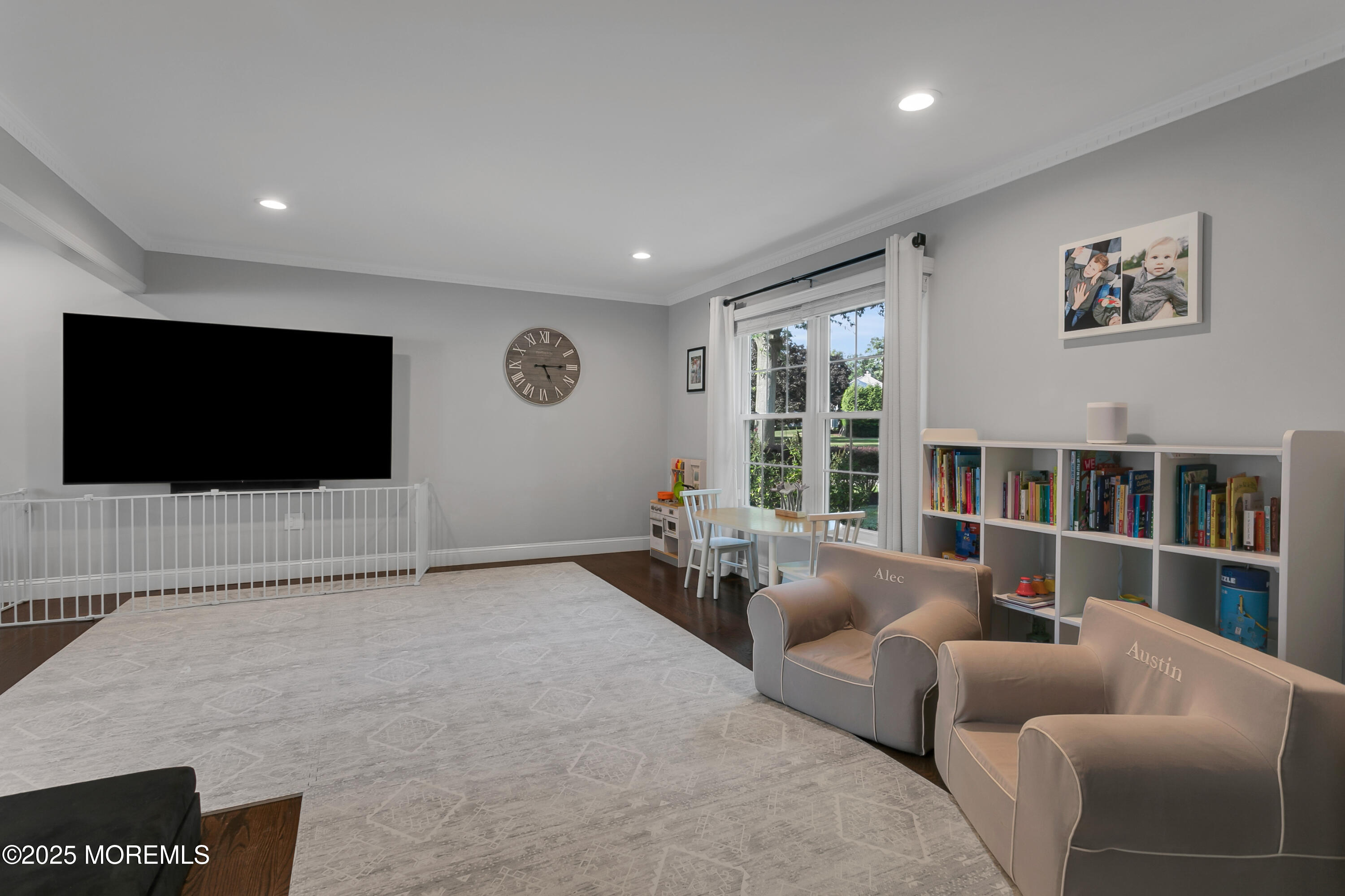 Middletown, New Jersey, 07748, United States, 4 Bedrooms Bedrooms, ,3 BathroomsBathrooms,Residential,For Sale,1908031