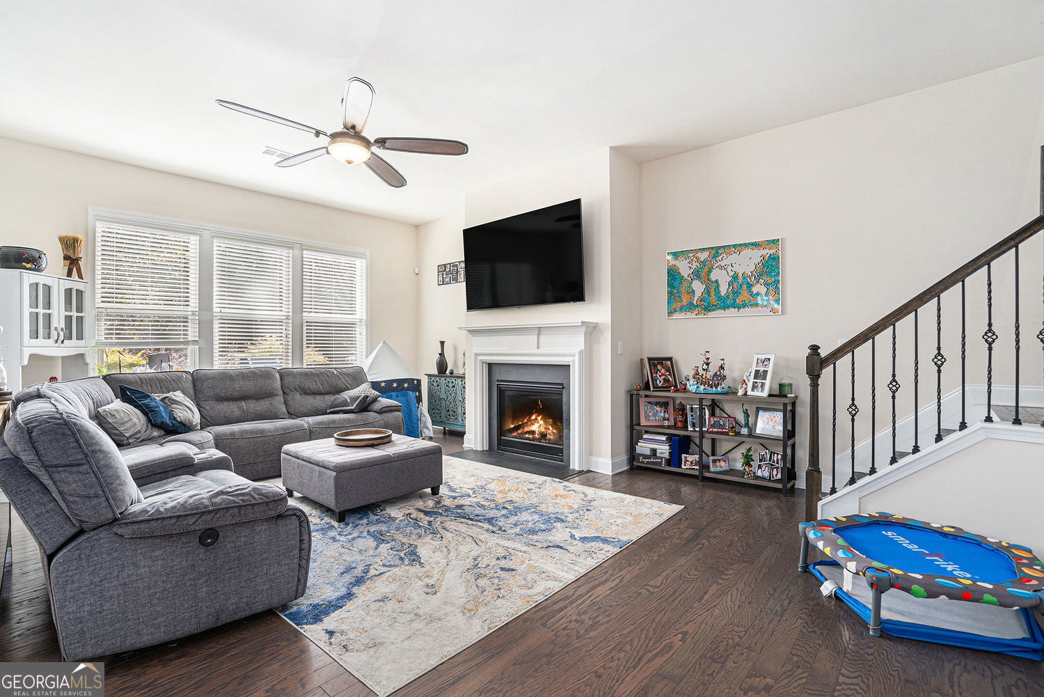 Kennesaw, Georgia, 30152, United States, 5 Bedrooms Bedrooms, ,4 BathroomsBathrooms,Residential,For Sale,1964228