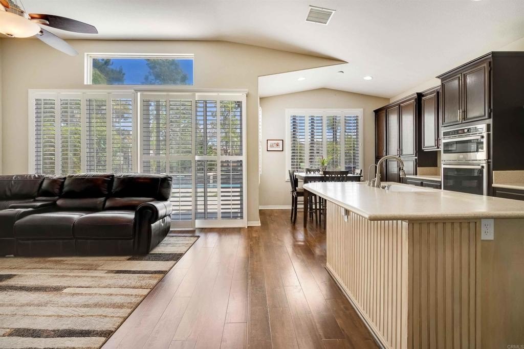 Temecula, California, 92592, United States, 5 Bedrooms Bedrooms, ,3 BathroomsBathrooms,Residential,For Sale,1804894