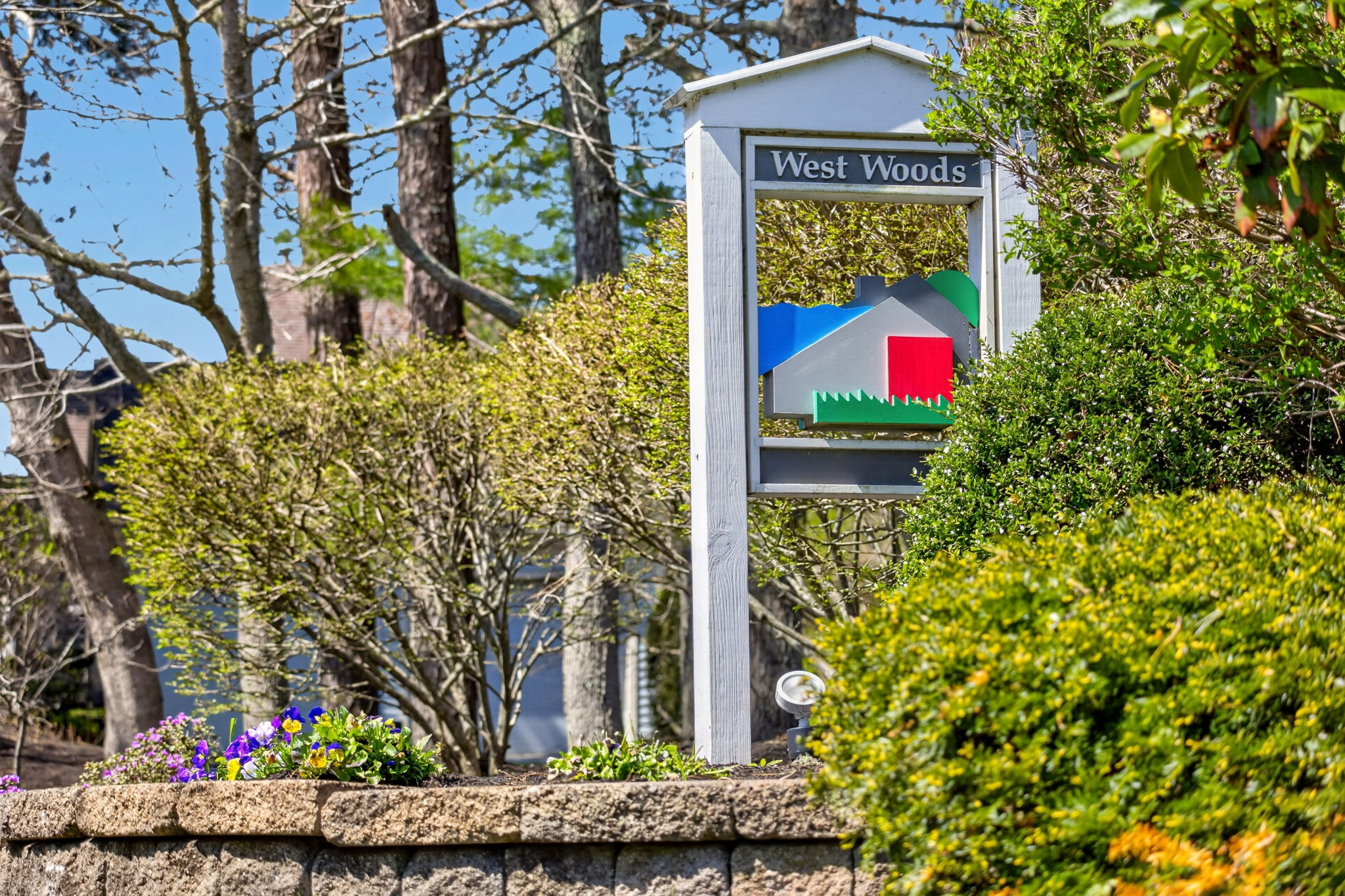  24 W Woods Circle, Yarmouth Port, MA, 02675 - 物件實景