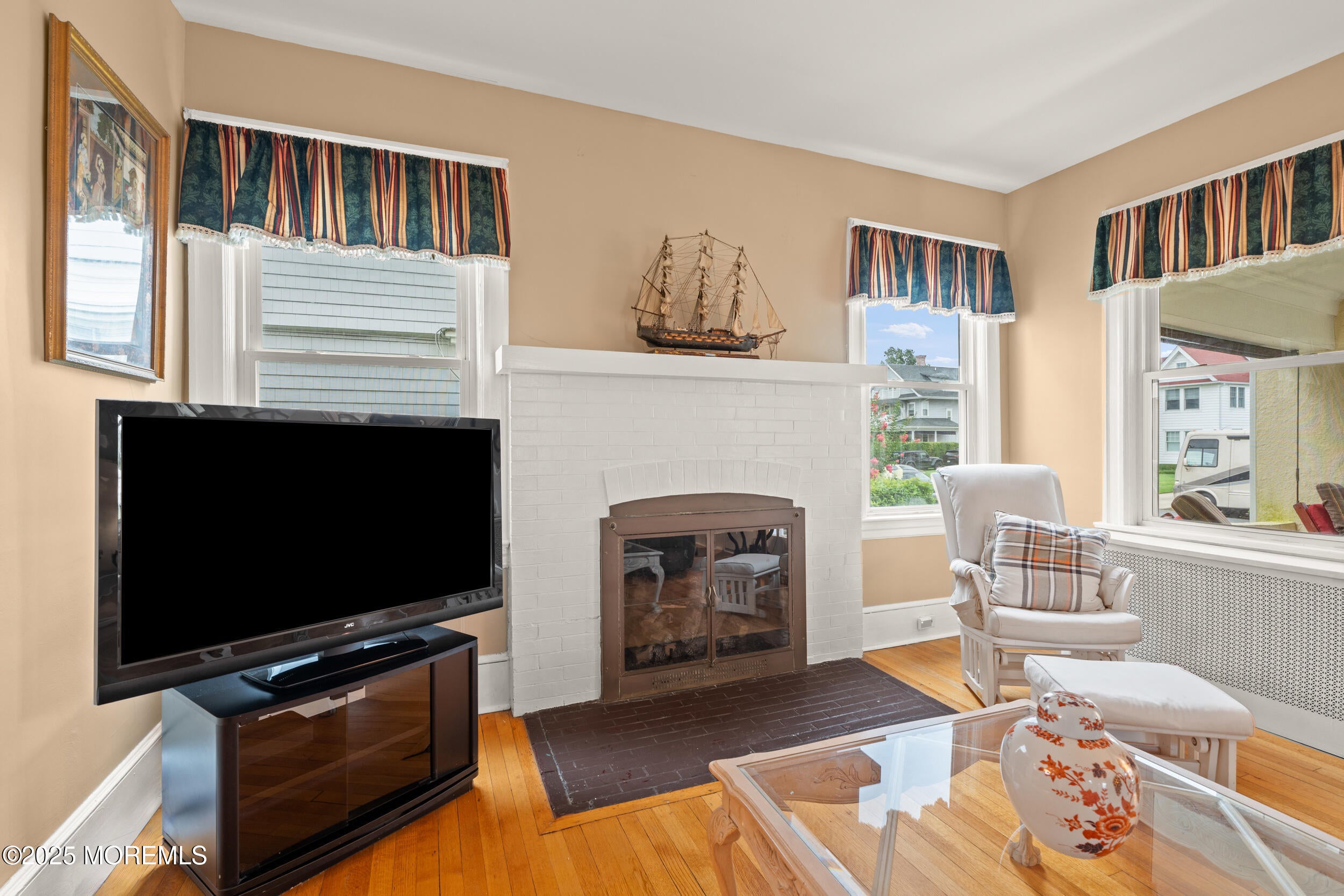 Allenhurst, New Jersey, 07711, United States, 6 Bedrooms Bedrooms, ,4 BathroomsBathrooms,Residential,For Sale,2010731