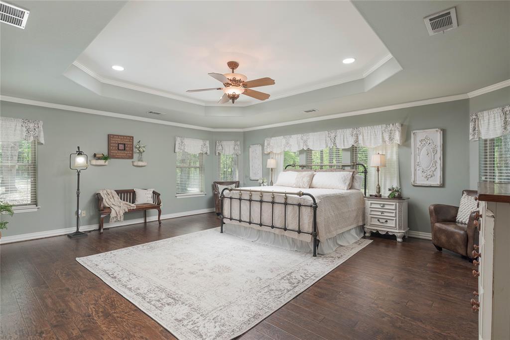 Terrell, Texas, 75160, United States, 3 Bedrooms Bedrooms, ,3 BathroomsBathrooms,Residential,For Sale,1767397