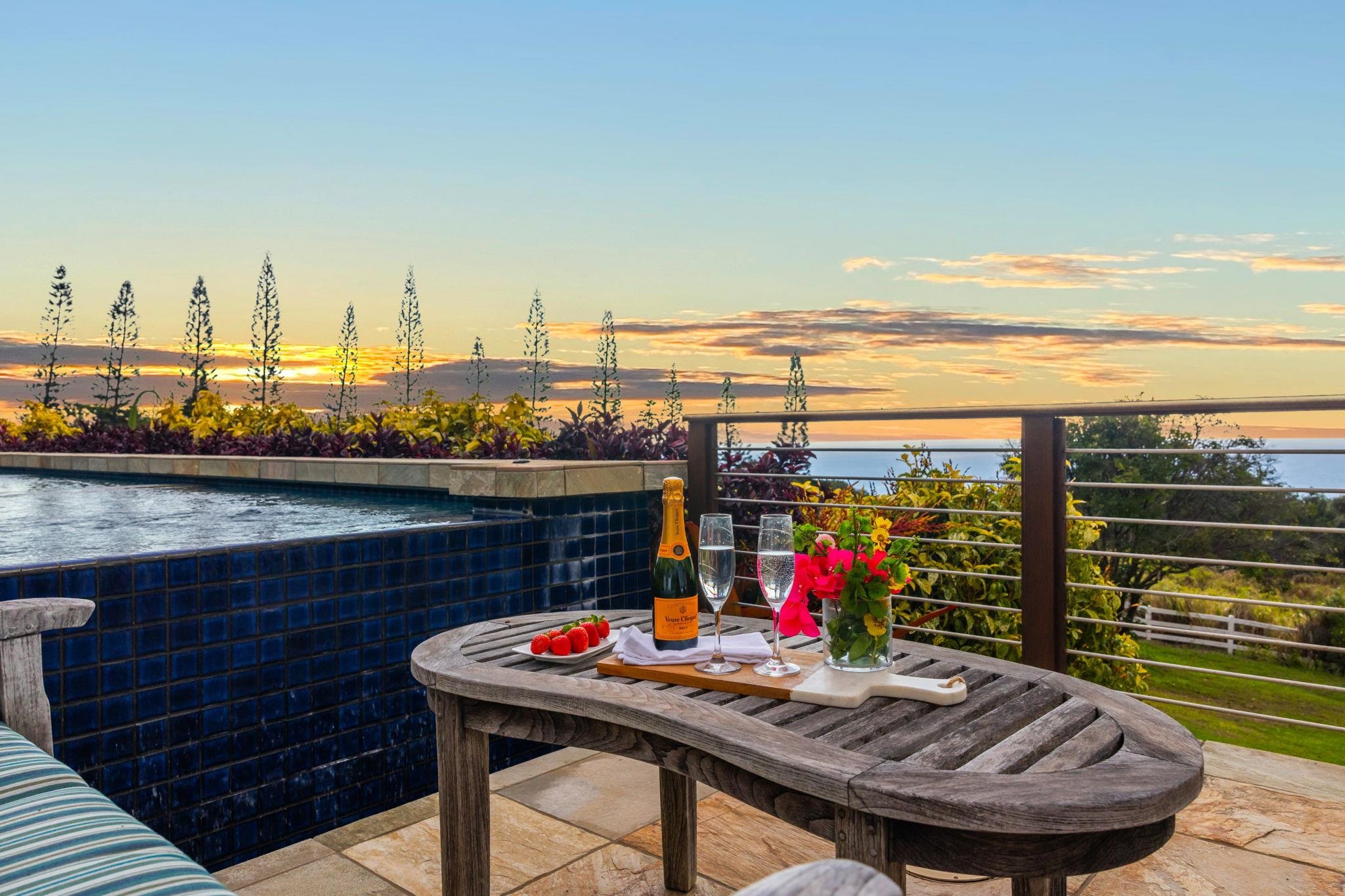 Wailuku, Hawaii, 96793, United States, 4 Bedrooms Bedrooms, ,6 BathroomsBathrooms,Residential,For Sale,1998194