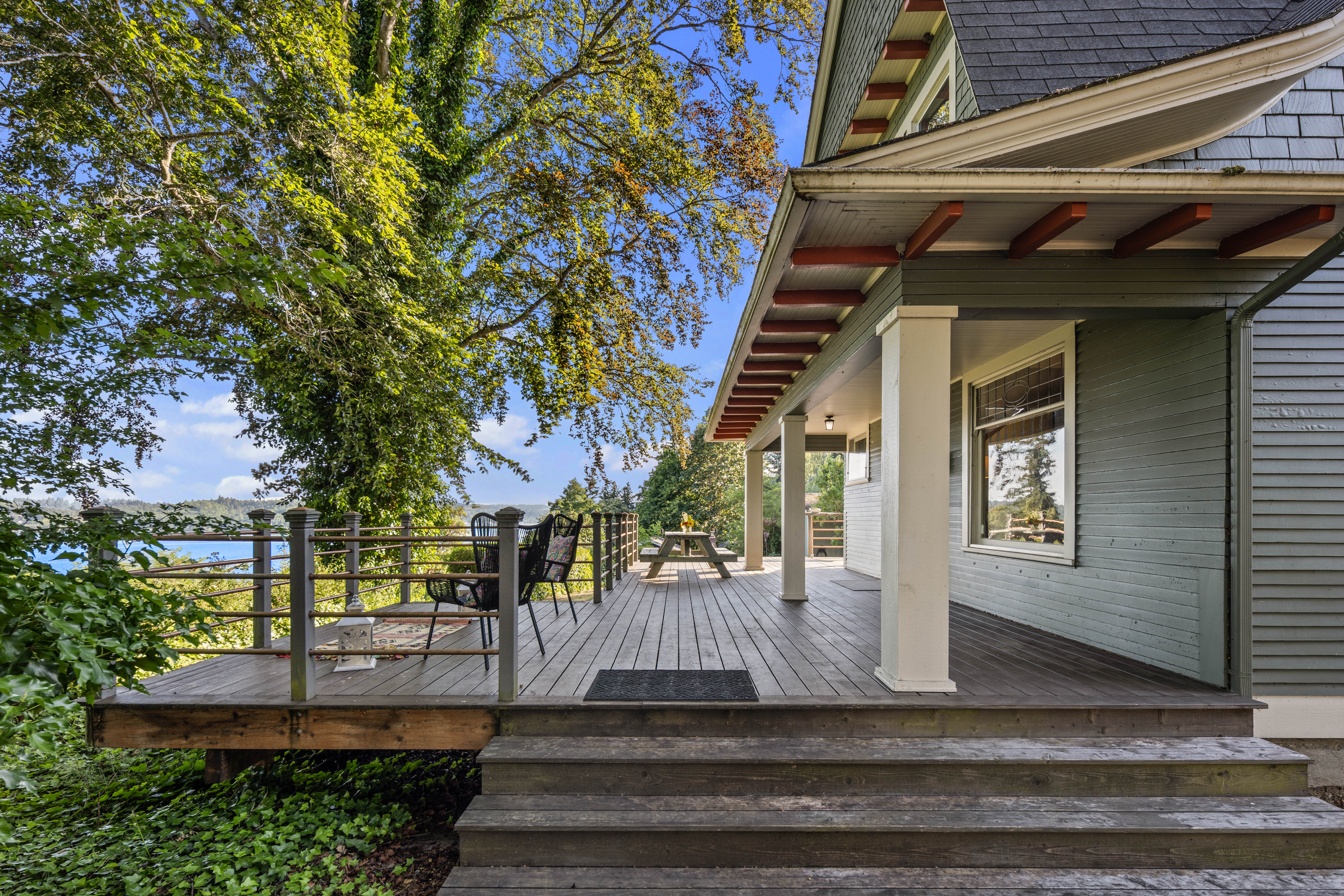  732 S. Summit Ave, Bremerton, WA 98312 - 物件實景