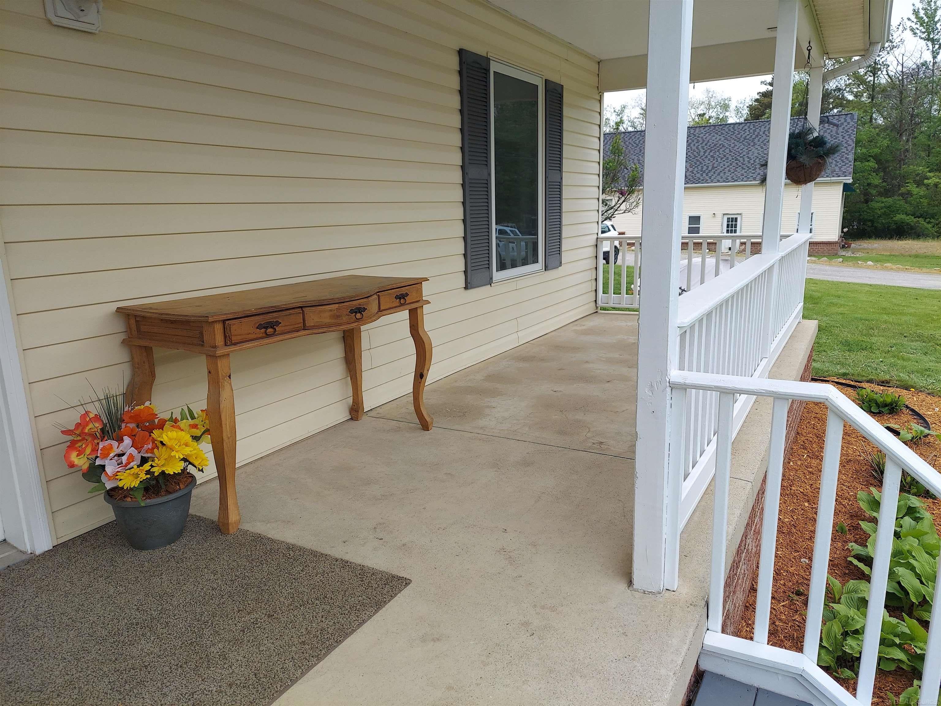 Armada, Michigan, 48005, United States, 4 Bedrooms Bedrooms, ,3 BathroomsBathrooms,Residential,For Sale,1994252