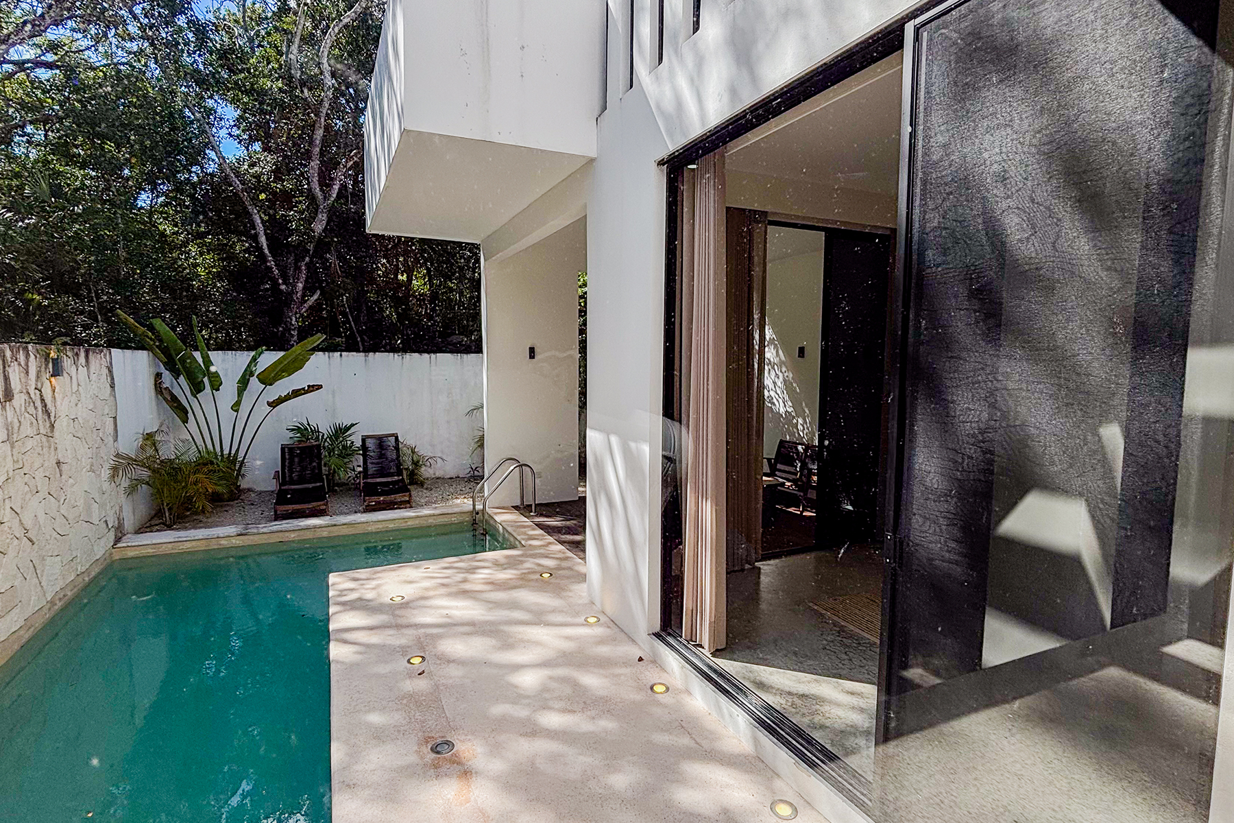  Villa Altaire Gated Community - 物件實景