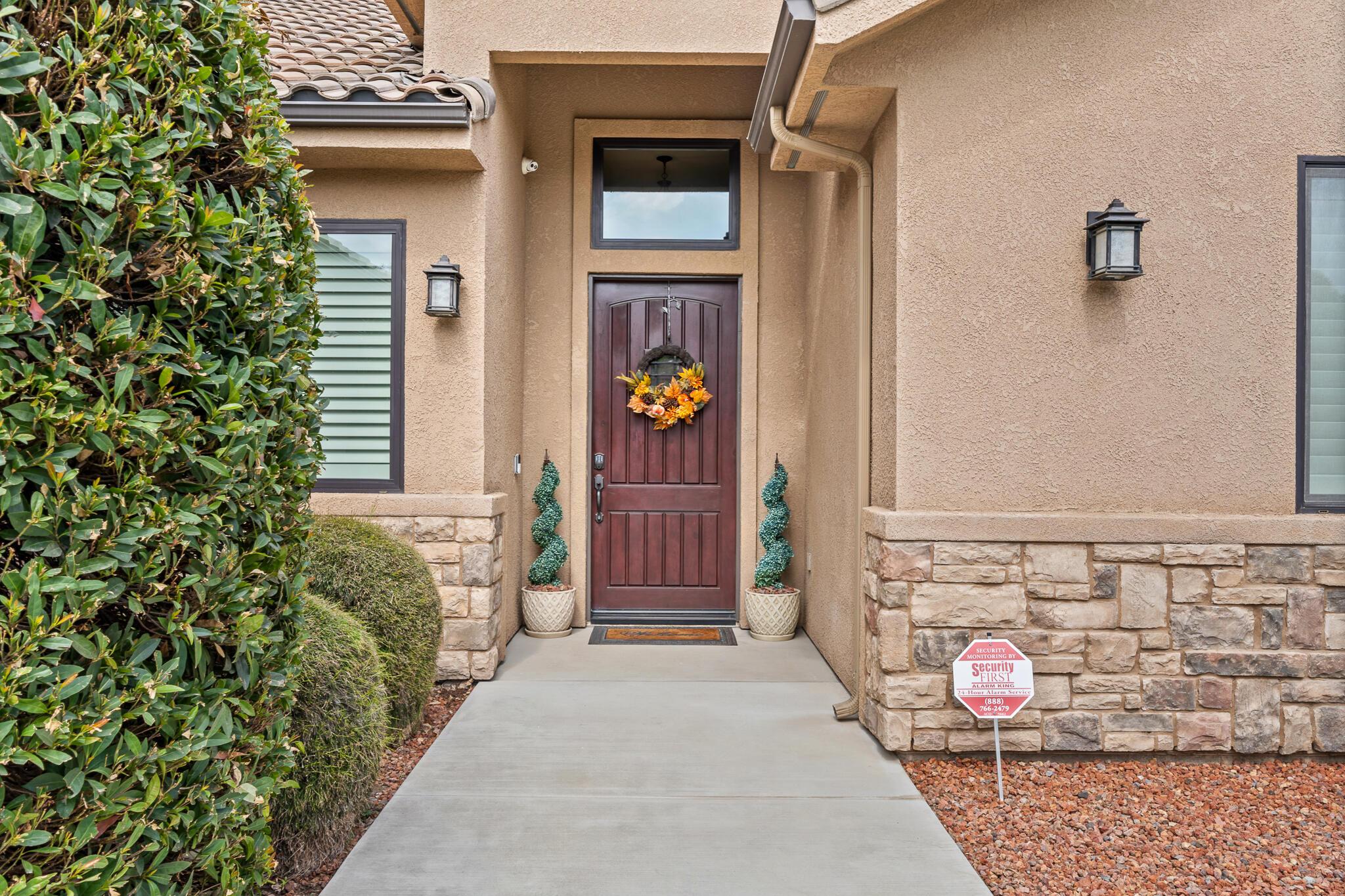 Visalia, California, 93291, United States, 4 Bedrooms Bedrooms, ,3 BathroomsBathrooms,Residential,For Sale,1976772