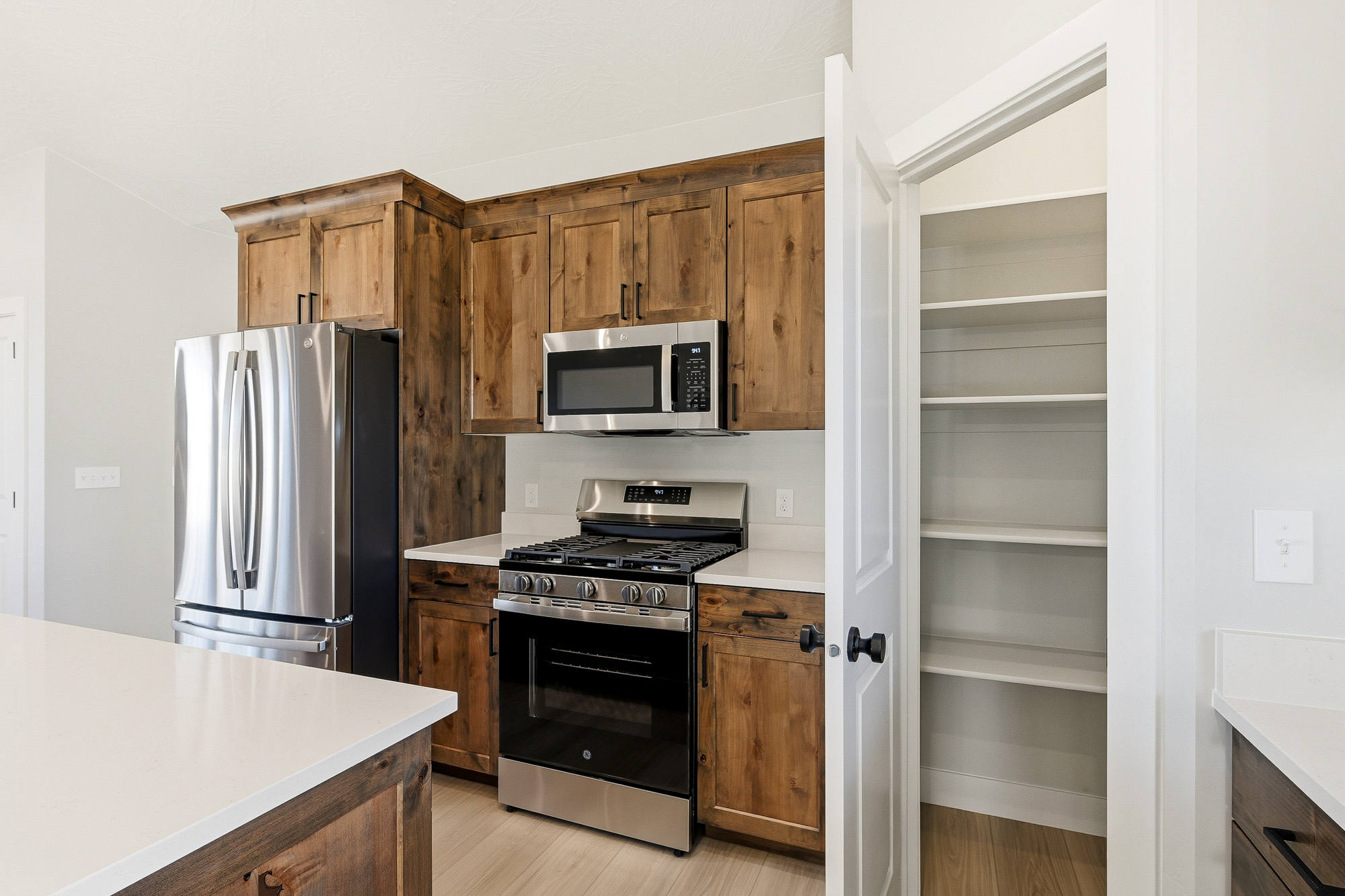 Cedar City, Utah, 84720, United States, 6 Bedrooms Bedrooms, ,4 BathroomsBathrooms,Residential,For Sale,1978281