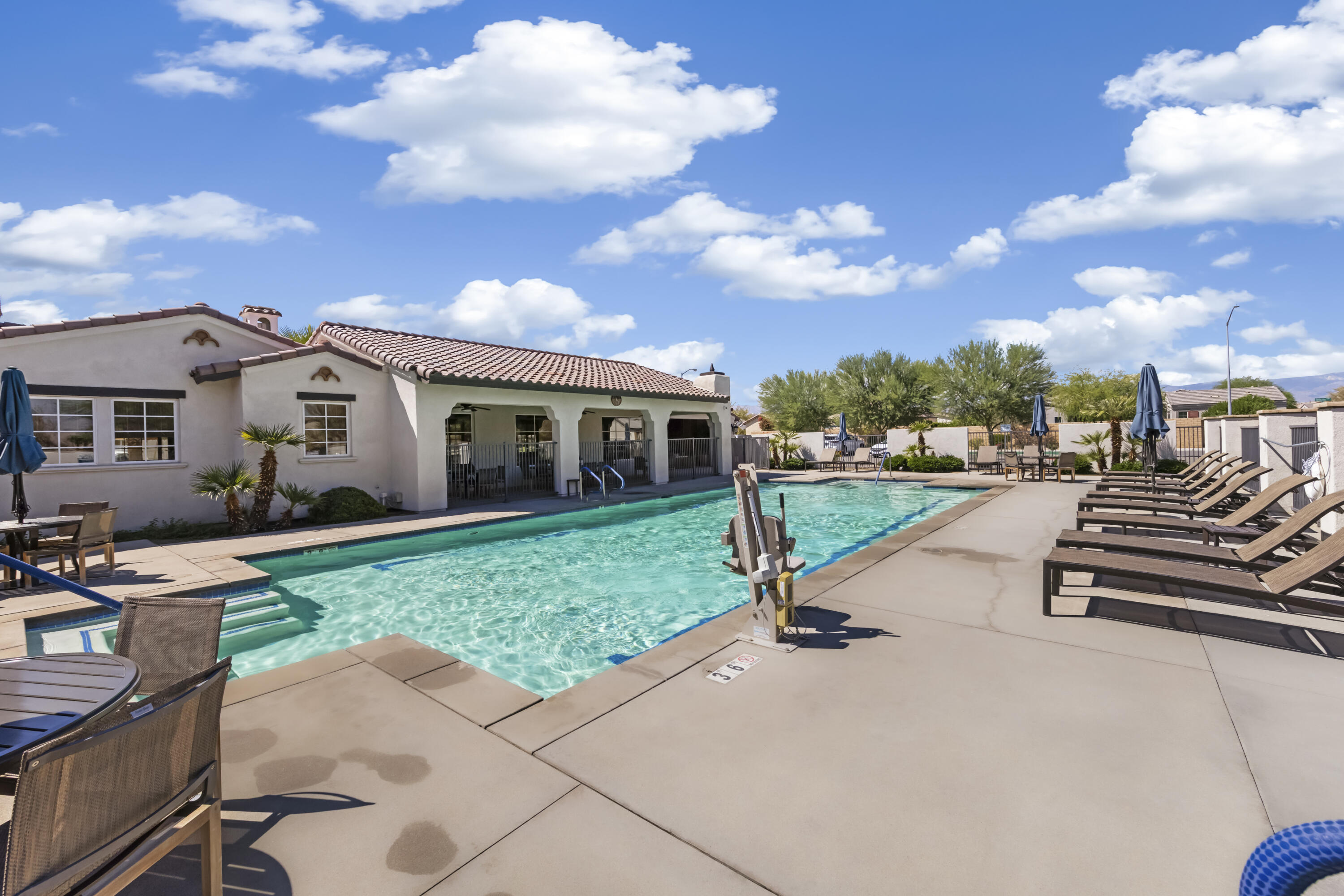 Palm Desert, California, 92211, United States, 3 Bedrooms Bedrooms, ,4 BathroomsBathrooms,Residential,For Sale,1949853