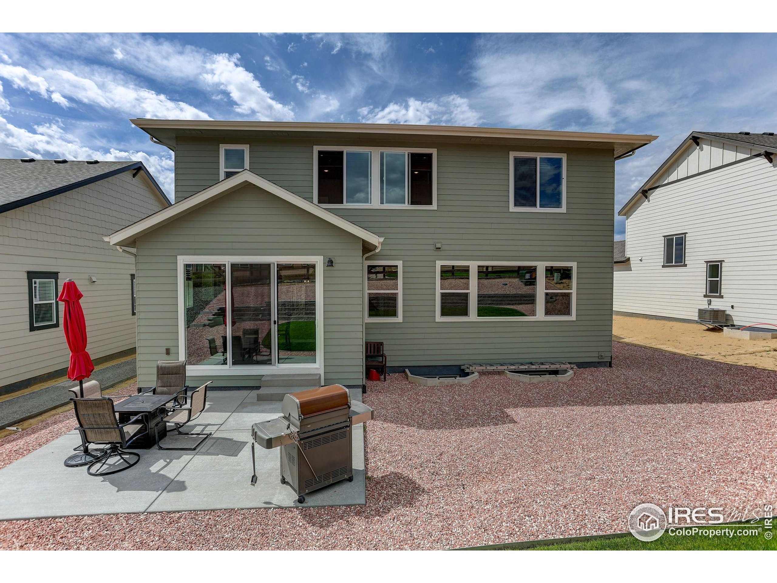 Mead, Colorado, 80542, United States, 5 Bedrooms Bedrooms, ,3 BathroomsBathrooms,Residential,For Sale,1941802