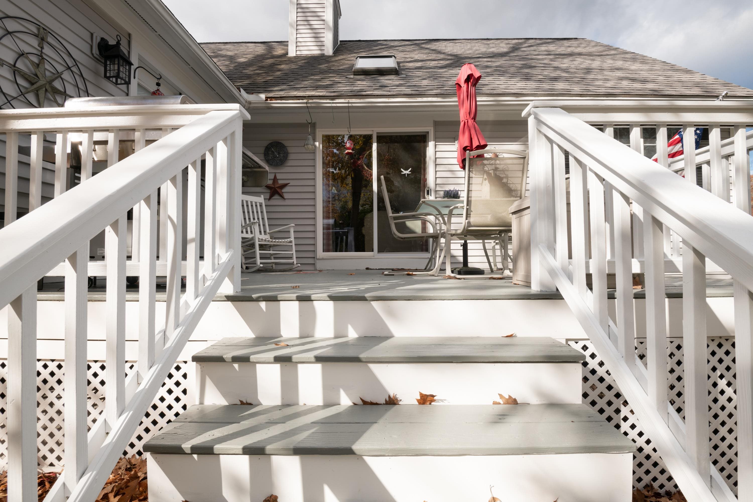 Seabrook, New Hampshire, 03874, United States, 3 Bedrooms Bedrooms, ,2 BathroomsBathrooms,Residential,For Sale,1989185