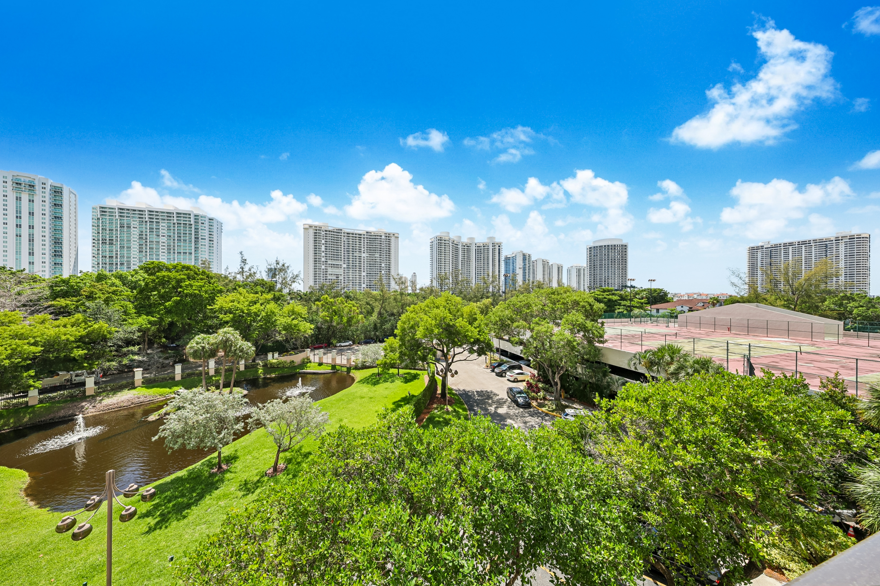  18181 NE 31st Ct, Aventura, FL, 33160 - 物件實景