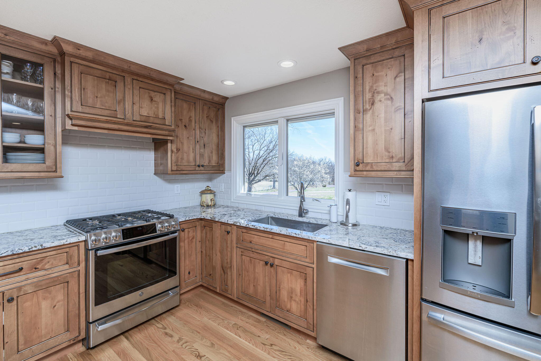 ROCHEPORT, Missouri, 65279, United States, 3 Bedrooms Bedrooms, ,3 BathroomsBathrooms,Residential,For Sale,1851198