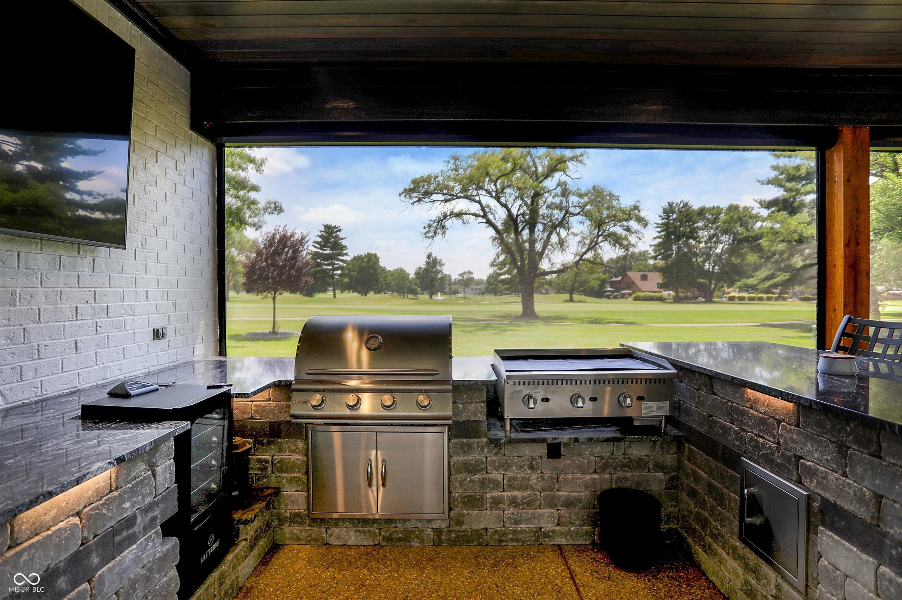 Greenwood, Indiana, 46143, United States, 4 Bedrooms Bedrooms, ,4 BathroomsBathrooms,Residential,For Sale,2020245