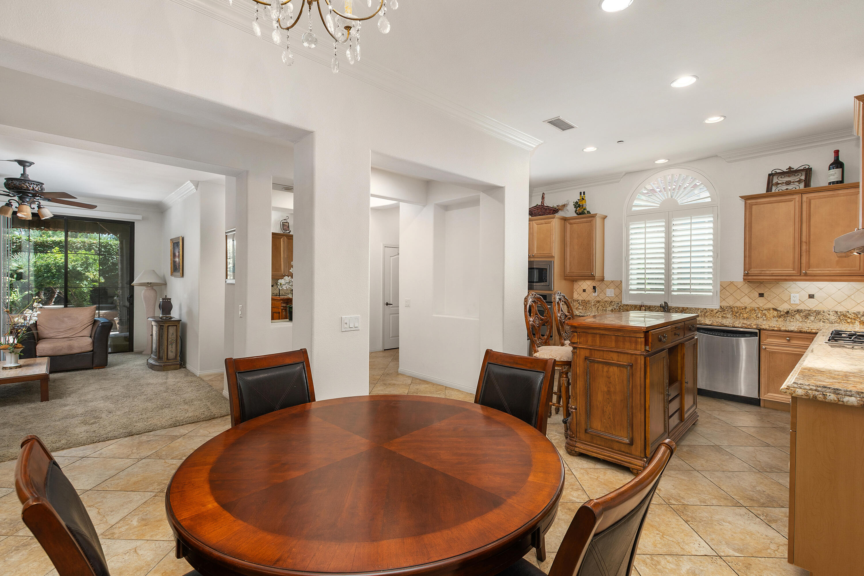 Palm Desert, California, 92260, United States, 2 Bedrooms Bedrooms, ,2 BathroomsBathrooms,Residential,For Sale,1891148