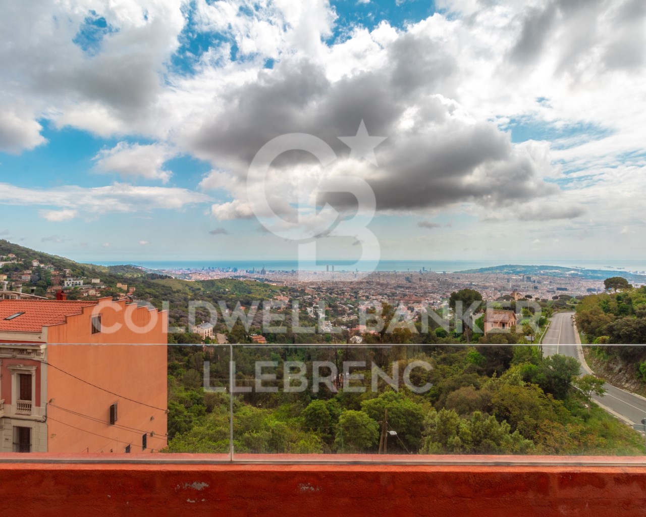 Barcelona, Catalonia, ES, 4 Bedrooms Bedrooms, ,3 BathroomsBathrooms,Residential,For Sale,1827300
