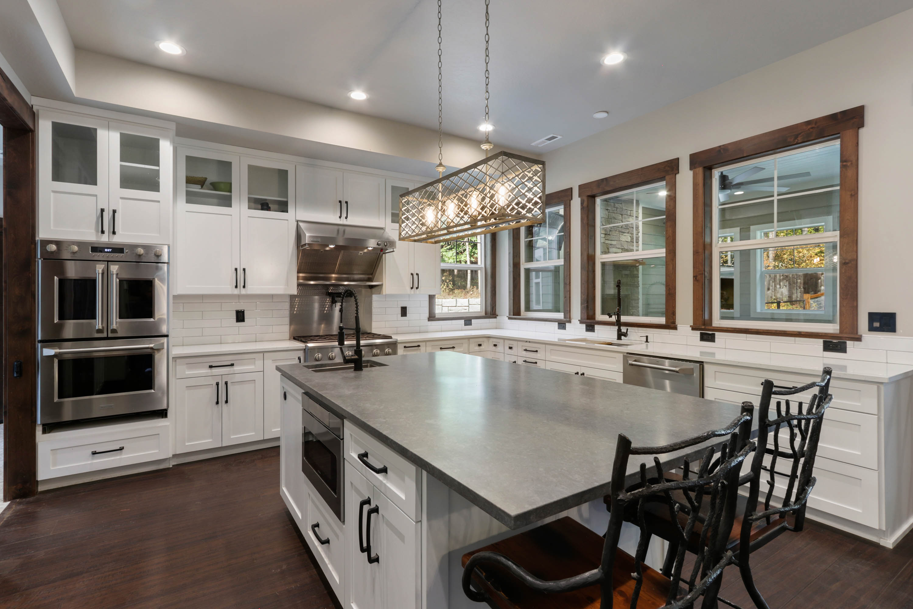 Sandpoint, Idaho, 83864, United States, 6 Bedrooms Bedrooms, ,8 BathroomsBathrooms,Residential,For Sale,1975419