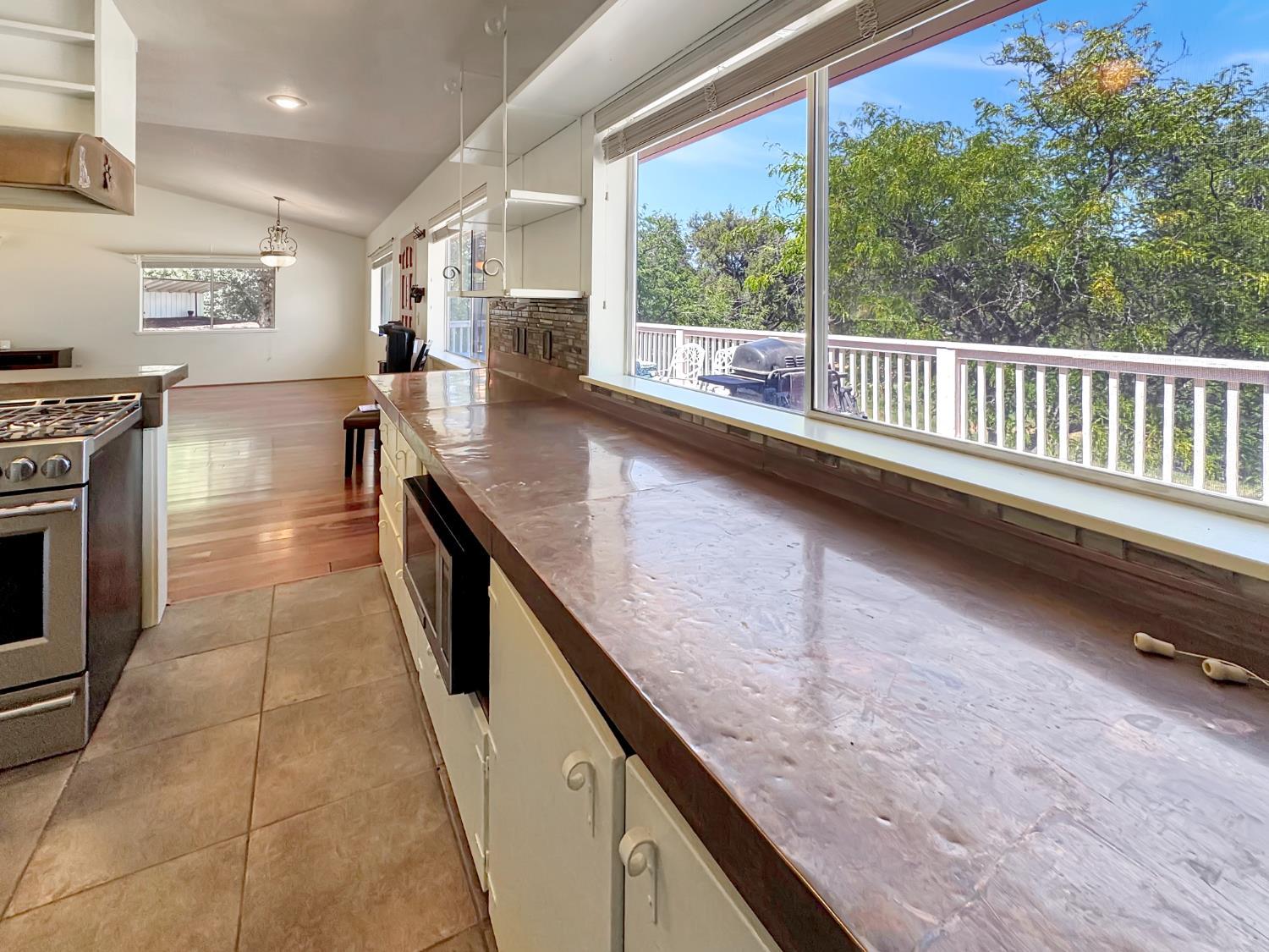Penn Valley, California, 95946, United States, 3 Bedrooms Bedrooms, ,2 BathroomsBathrooms,Residential,For Sale,1938111