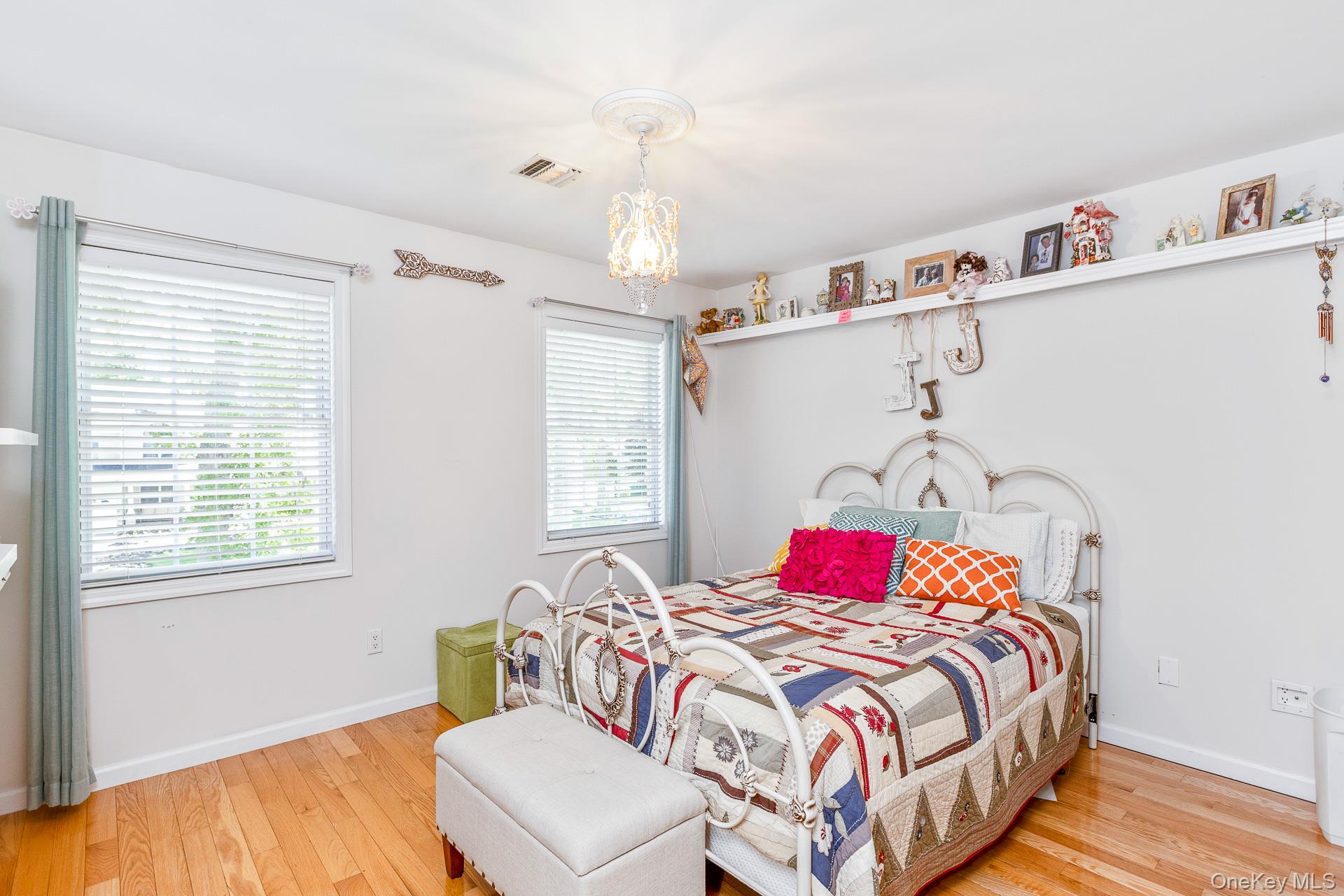  17 Dorfer Lane, Nesconset, NY, 11767 - 物件實景