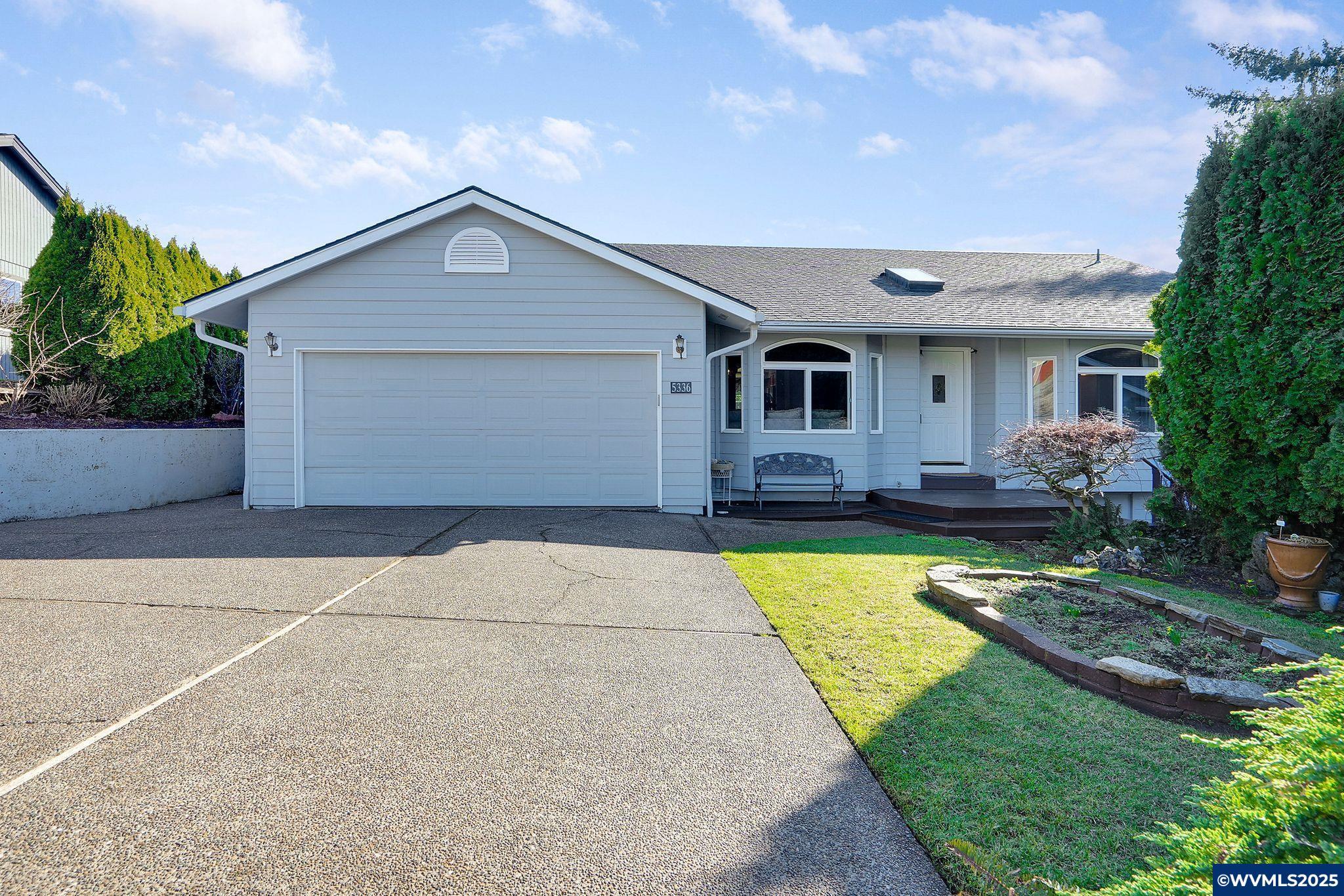 Salem, Oregon, 97302, United States, 5 Bedrooms Bedrooms, ,4 BathroomsBathrooms,Residential,For Sale,1728980