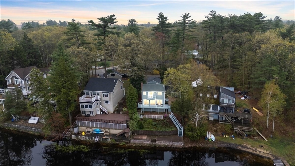 Kingston, New Hampshire, 03848, United States, 2 Bedrooms Bedrooms, ,2 BathroomsBathrooms,Residential,For Sale,1879269