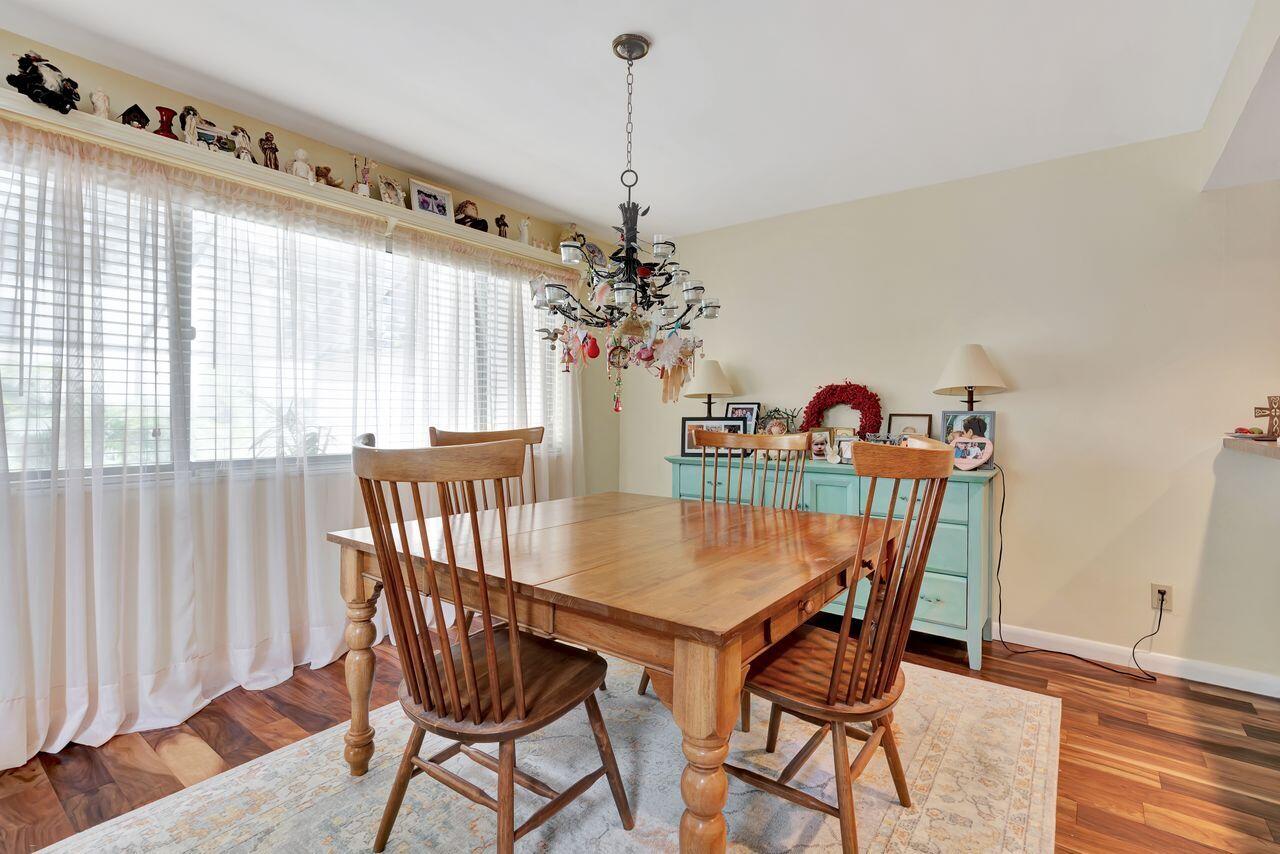 Juno Beach, Florida, 33408, United States, 3 Bedrooms Bedrooms, ,2 BathroomsBathrooms,Residential,For Sale,1761960