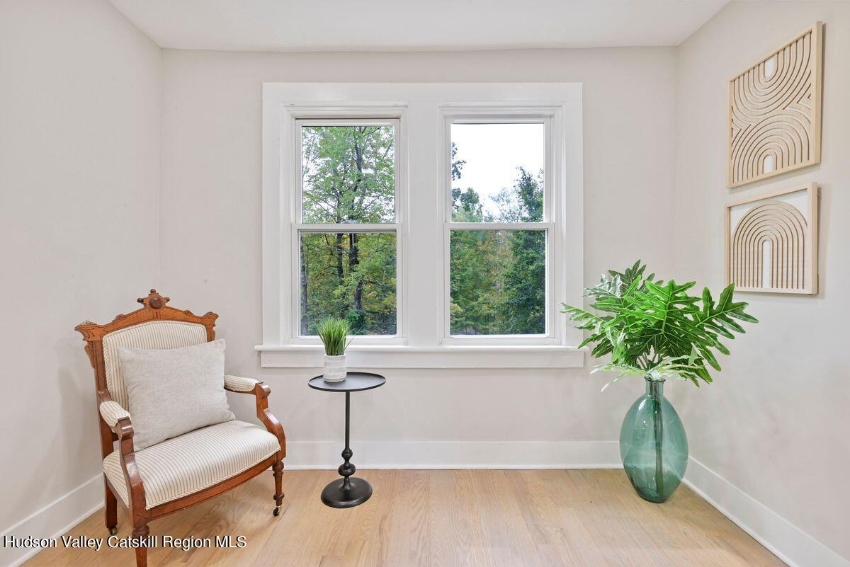 Woodstock, New York, 12498, United States, 4 Bedrooms Bedrooms, ,3 BathroomsBathrooms,Residential,For Sale,1991084