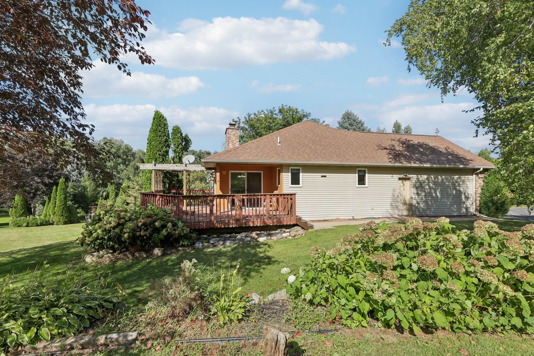 Deforest, Wisconsin, 53532, United States, 3 Bedrooms Bedrooms, ,3 BathroomsBathrooms,Residential,For Sale,1943421