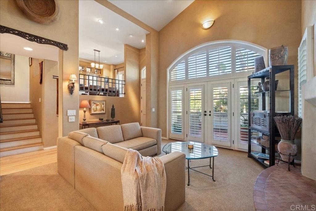 La Jolla, California, 92037, United States, 3 Bedrooms Bedrooms, ,3 BathroomsBathrooms,Residential,For Sale,1997509