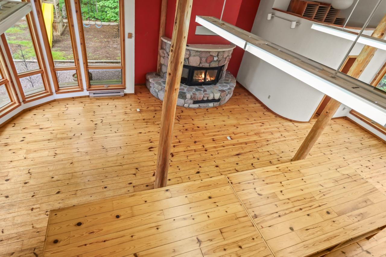 Manitowish Waters, Wisconsin, 54545, United States, 4 Bedrooms Bedrooms, ,3 BathroomsBathrooms,Residential,For Sale,1974750