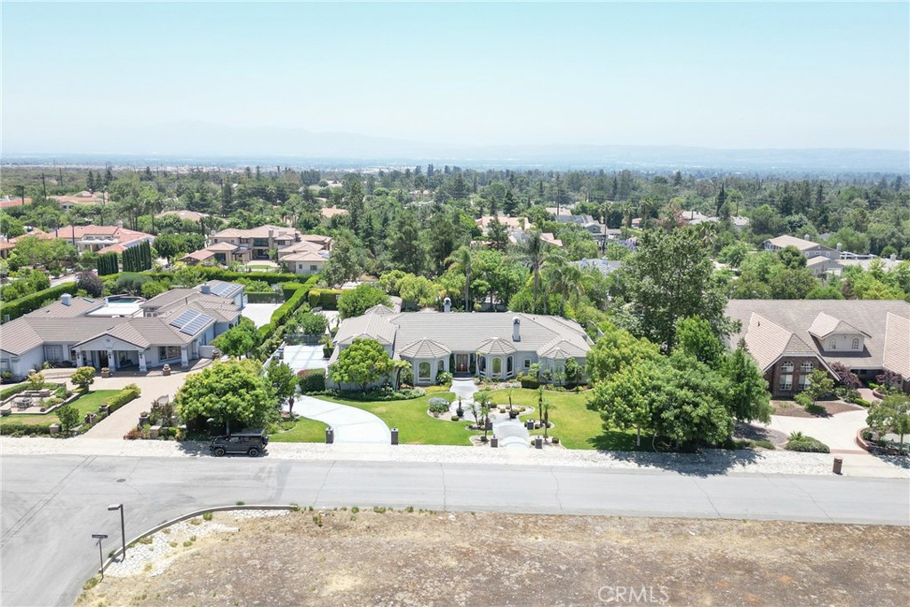 Claremont, California, 91711, United States, 4 Bedrooms Bedrooms, ,6 BathroomsBathrooms,Residential,For Sale,1893668