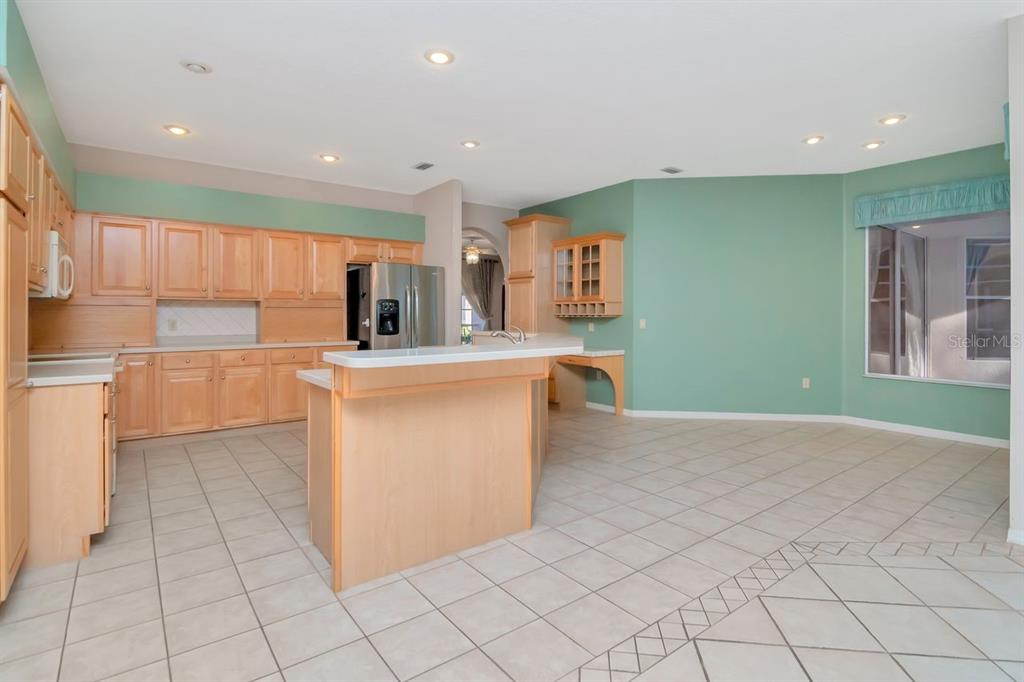 Oldsmar, Florida, 34677, United States, 4 Bedrooms Bedrooms, ,3 BathroomsBathrooms,Residential,For Sale,1998851