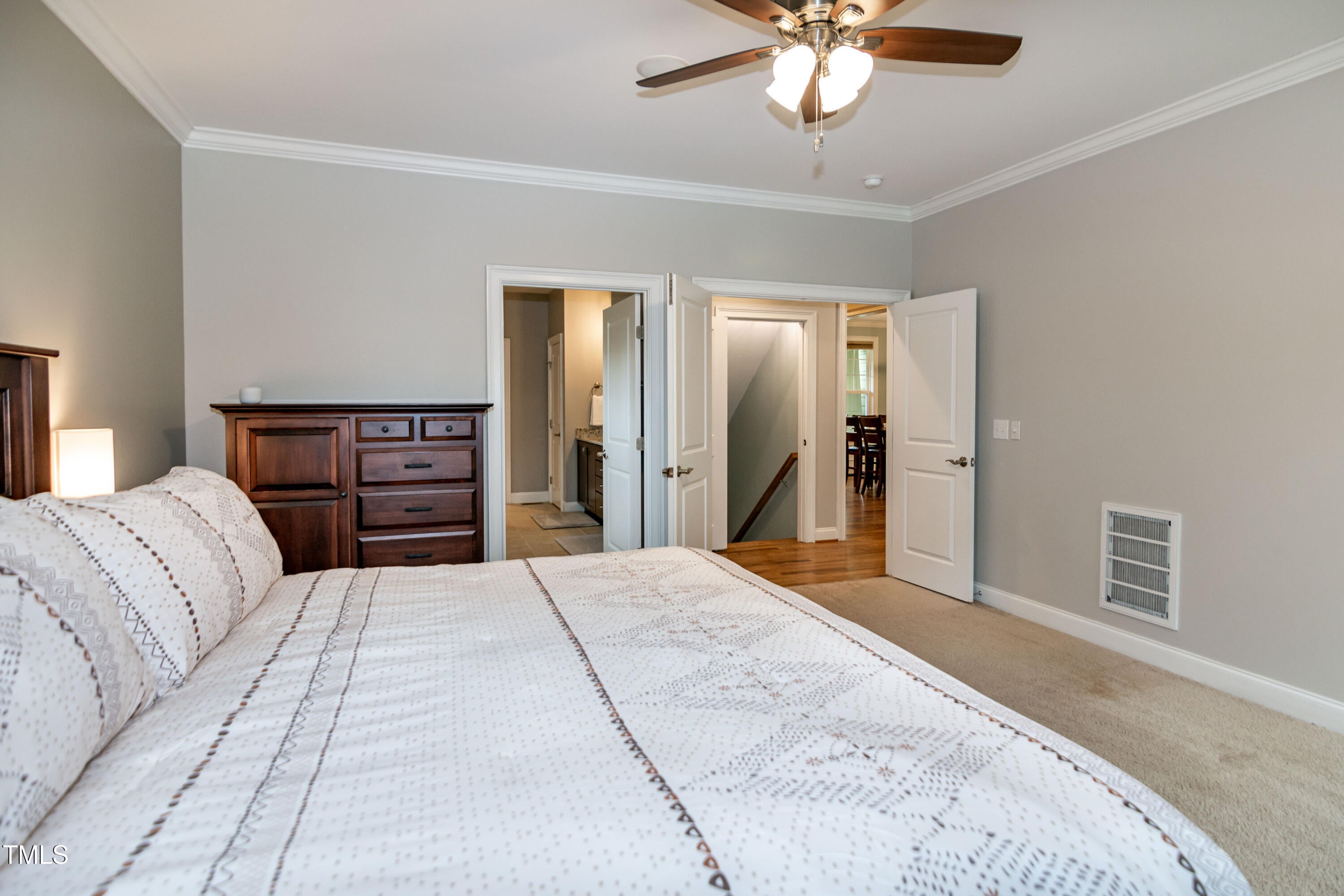 Raleigh, North Carolina, 27606, United States, 4 Bedrooms Bedrooms, ,4 BathroomsBathrooms,Residential,For Sale,1794802