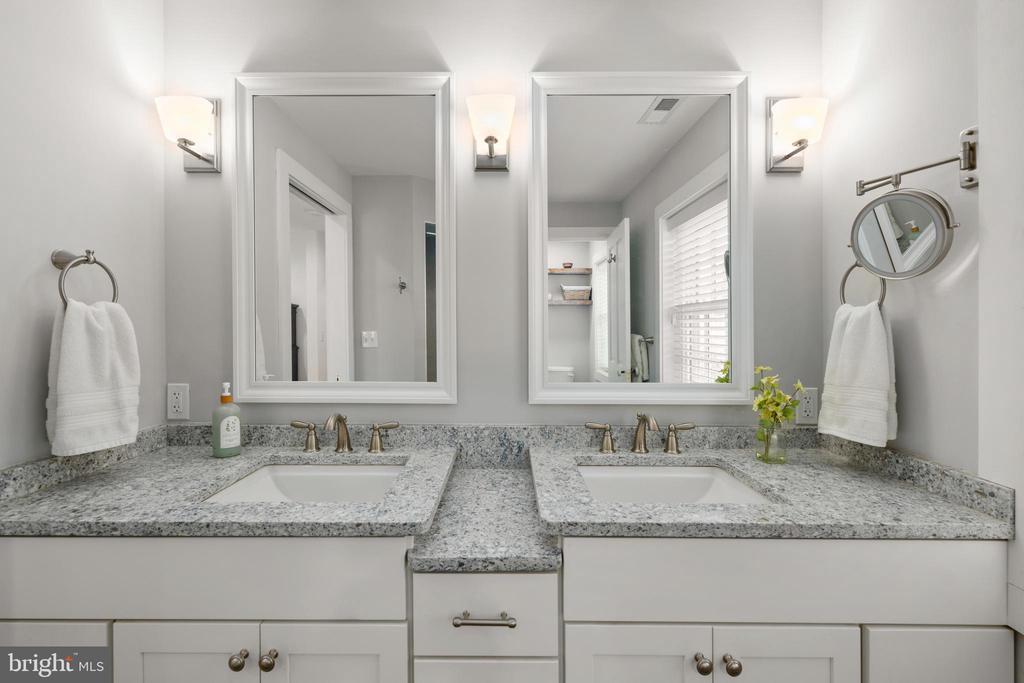 Milton, Delaware, 19968, United States, 4 Bedrooms Bedrooms, ,3 BathroomsBathrooms,Residential,For Sale,1901176