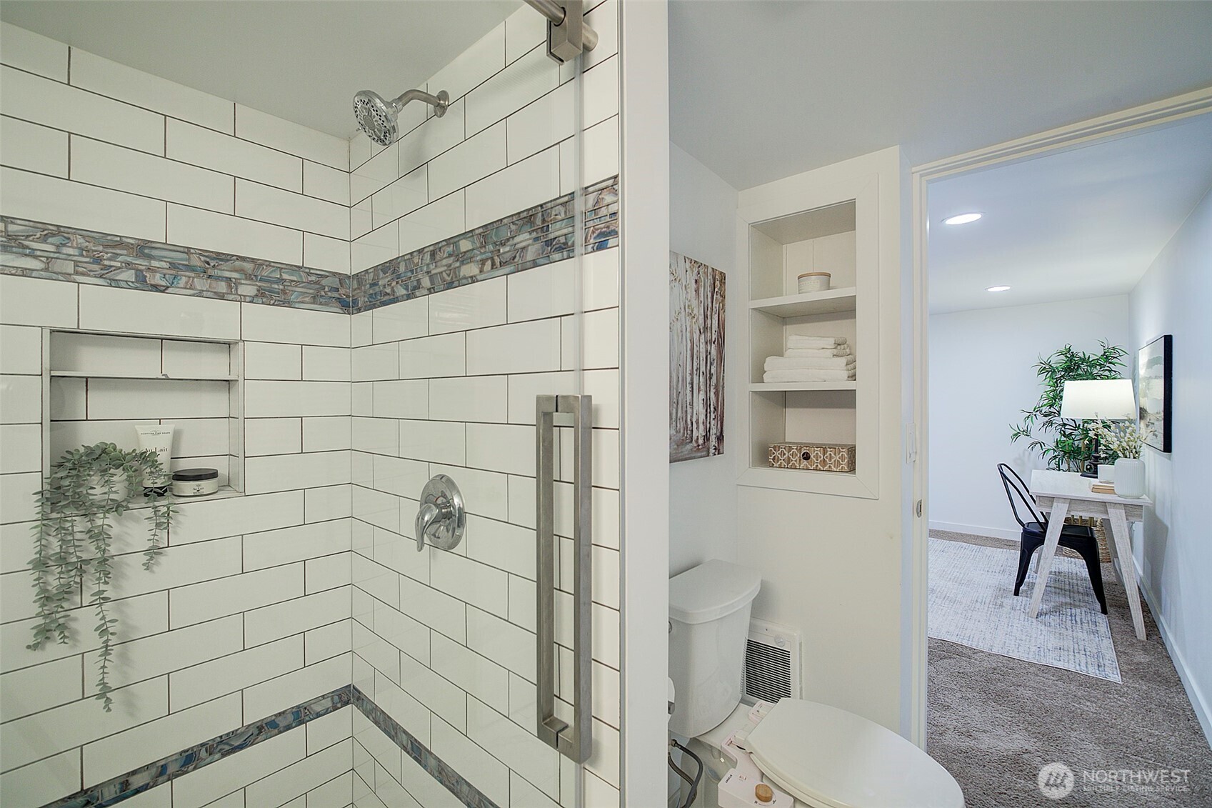 Seattle, Washington, 98126, United States, 3 Bedrooms Bedrooms, ,2 BathroomsBathrooms,Residential,For Sale,1882330