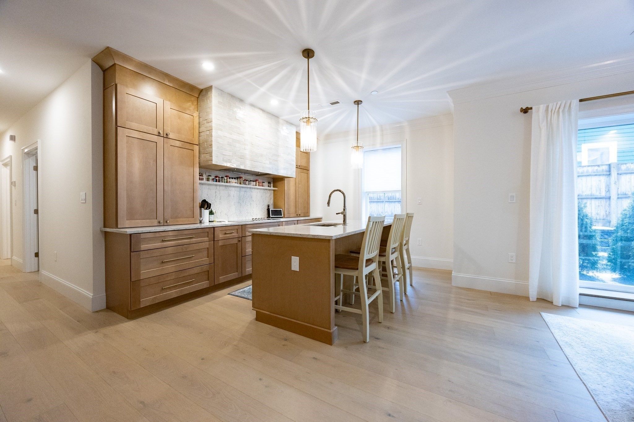 Boston, Massachusetts, 02134, United States, 3 Bedrooms Bedrooms, ,2 BathroomsBathrooms,Residential,For Sale,2034966
