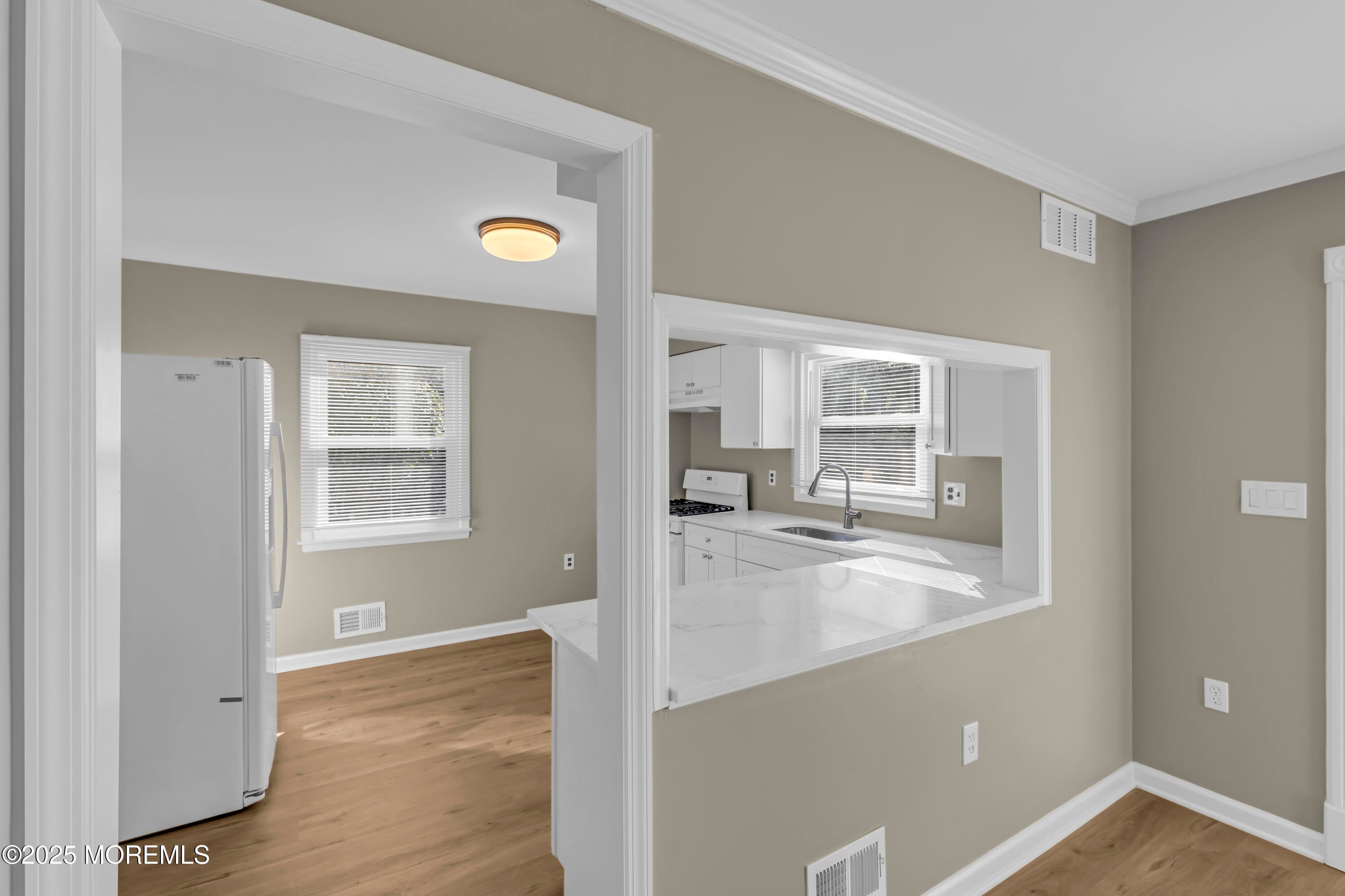 Freehold, New Jersey, 07728, United States, 3 Bedrooms Bedrooms, ,2 BathroomsBathrooms,Residential,For Sale,1990180