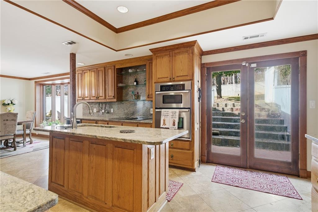 Cumming, Georgia, 30041, United States, 6 Bedrooms Bedrooms, ,5 BathroomsBathrooms,Residential,For Sale,2012319
