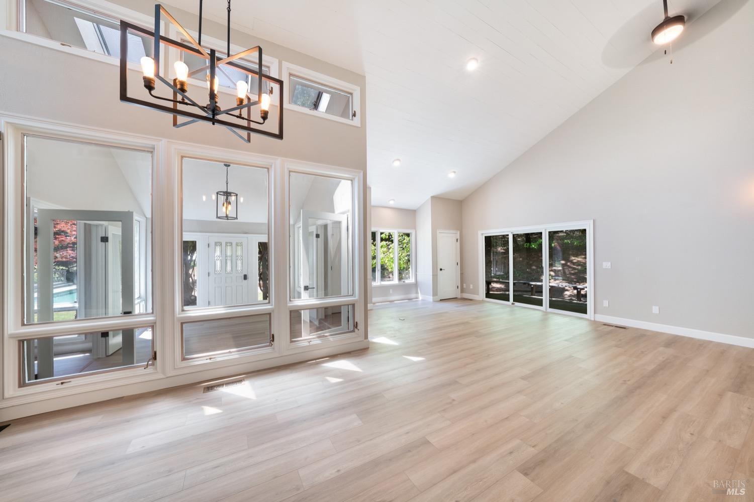 Angwin, California, 94508, United States, 4 Bedrooms Bedrooms, ,4 BathroomsBathrooms,Residential,For Sale,1989256