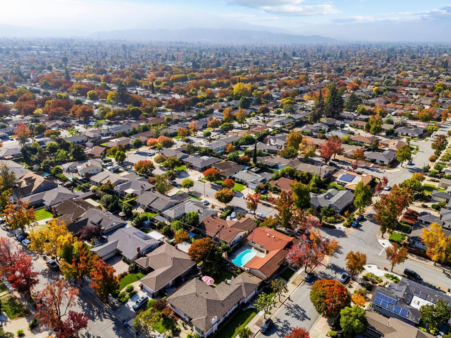 San Jose, California, 95118, United States, 4 Bedrooms Bedrooms, ,2 BathroomsBathrooms,Residential,For Sale,1986269